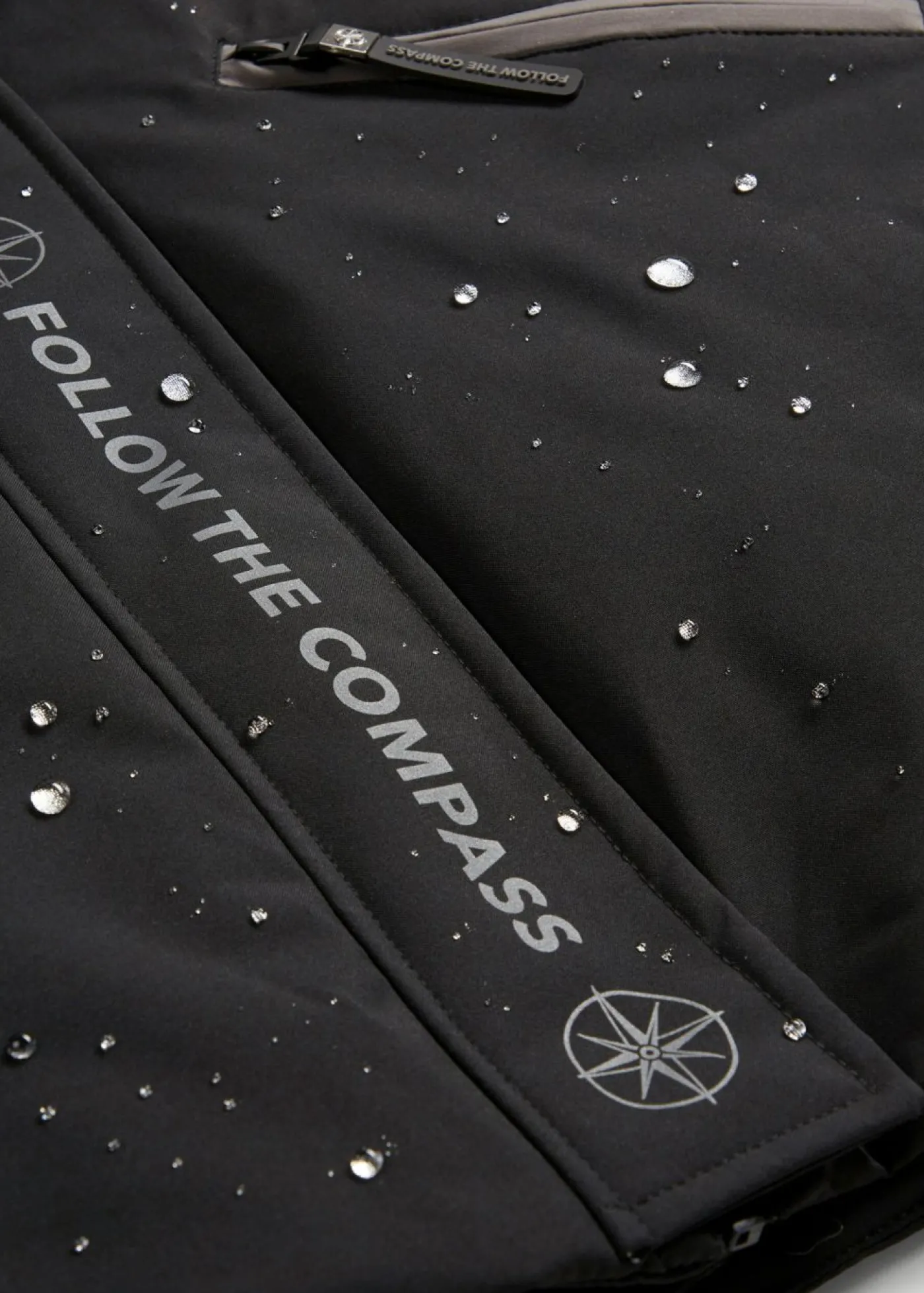 bonprix bonprix Chaqueta funcional impermeable de esquí Negro Discount