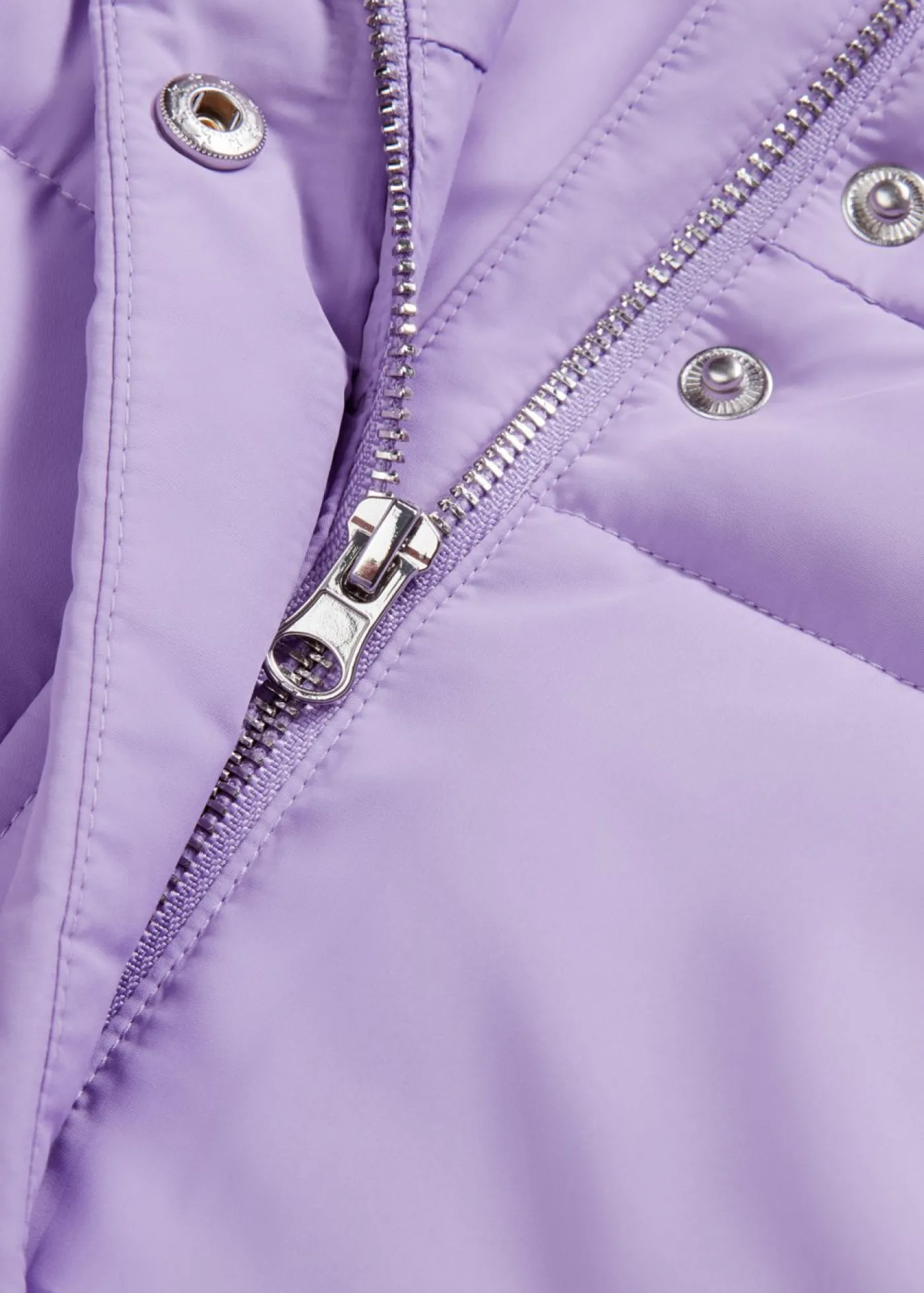 bonprix bonprix Chaqueta guateada con cuello alto Lila suave Discount