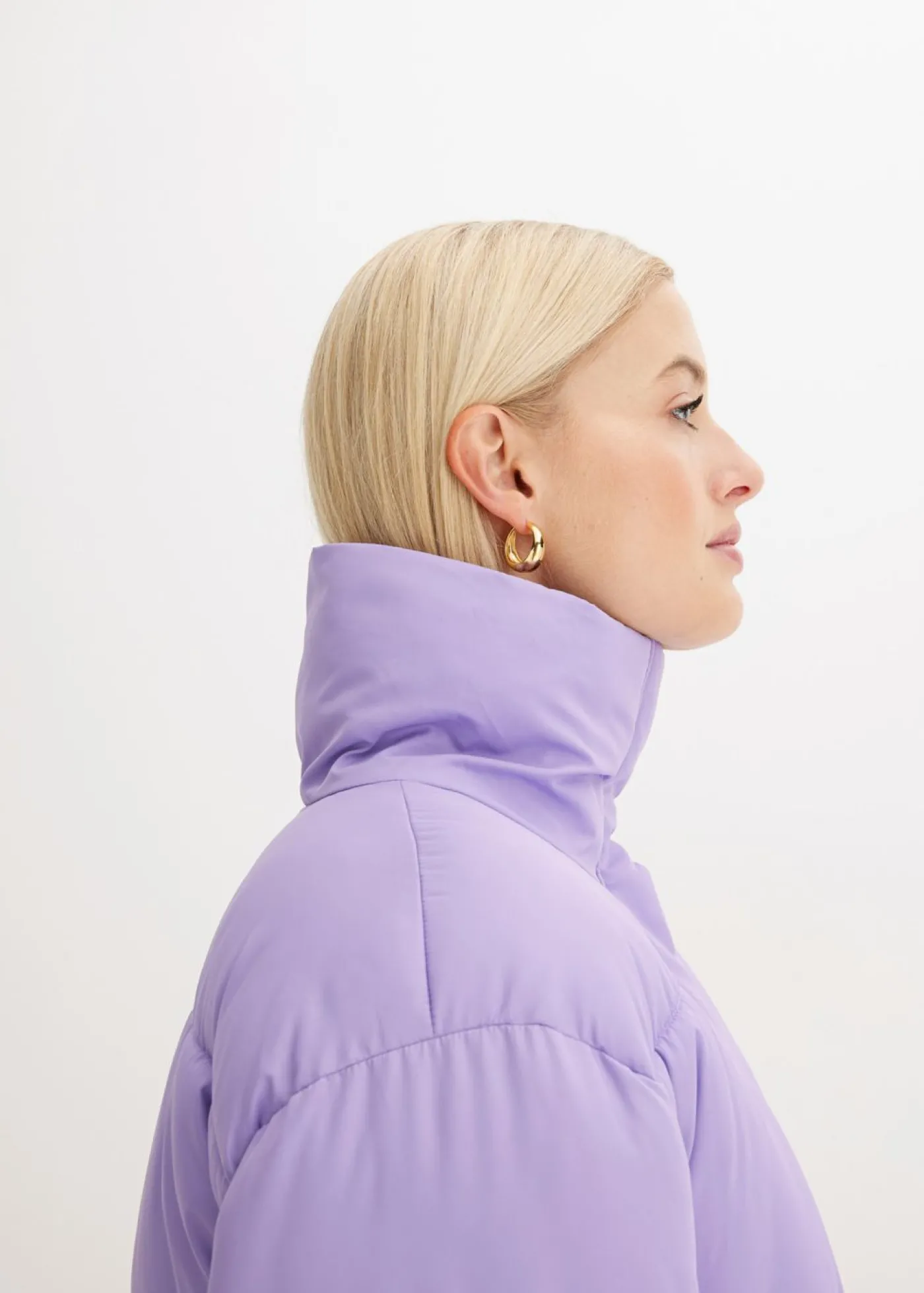 bonprix bonprix Chaqueta guateada con cuello alto Lila suave Discount