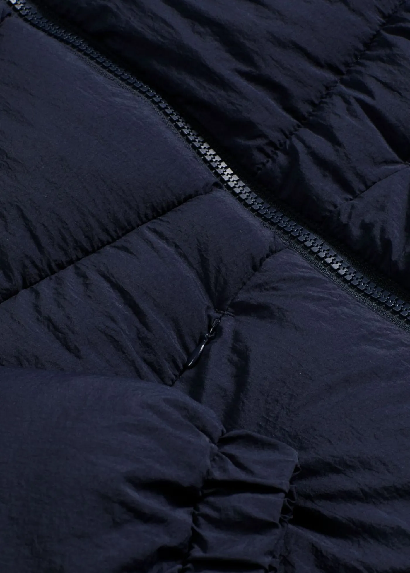 bonprix bonprix Chaqueta guateada repelente al agua azul tinta Best