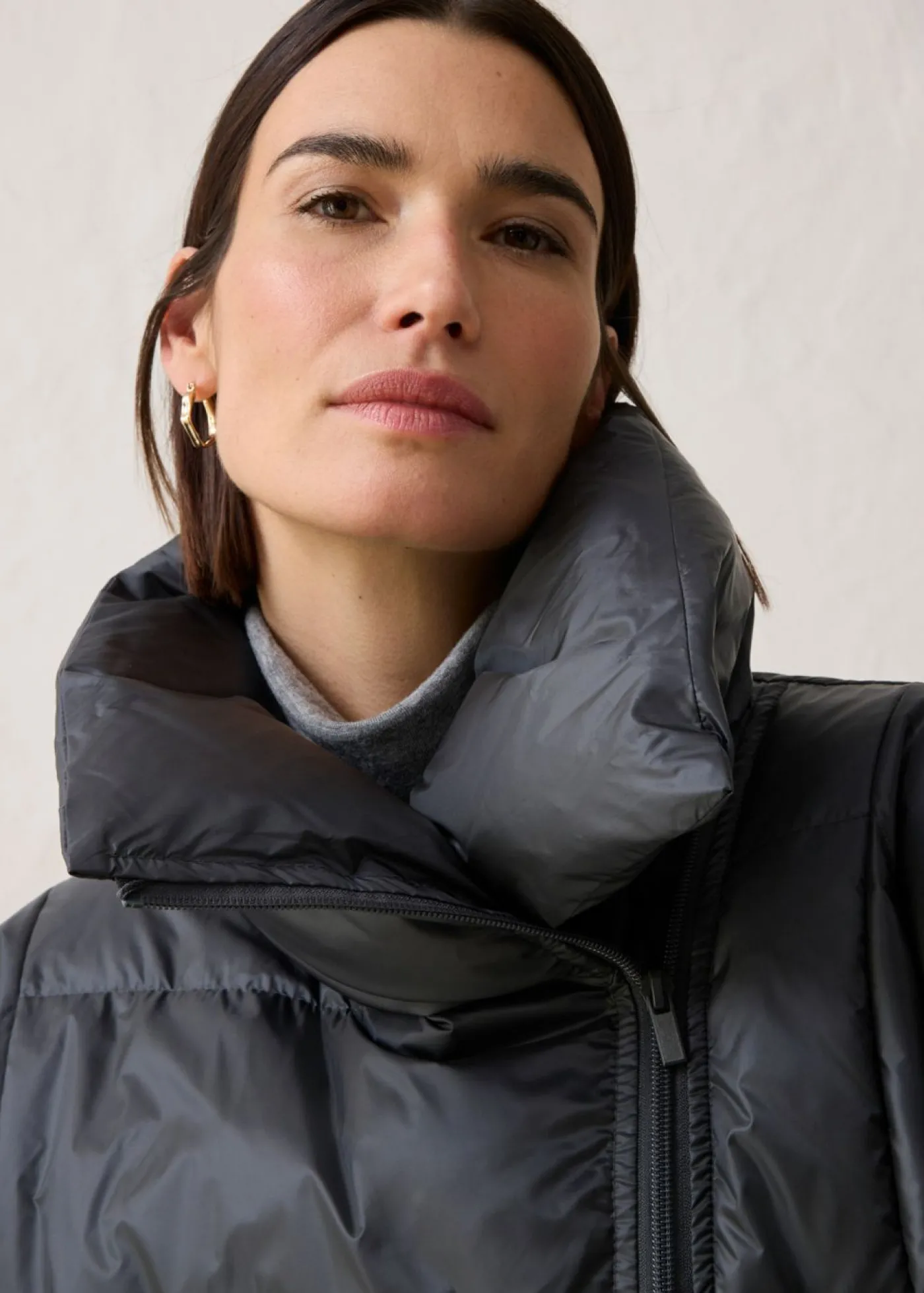 bonprix bonprix Chaqueta impermeable con plumón reciclado antracita Hot