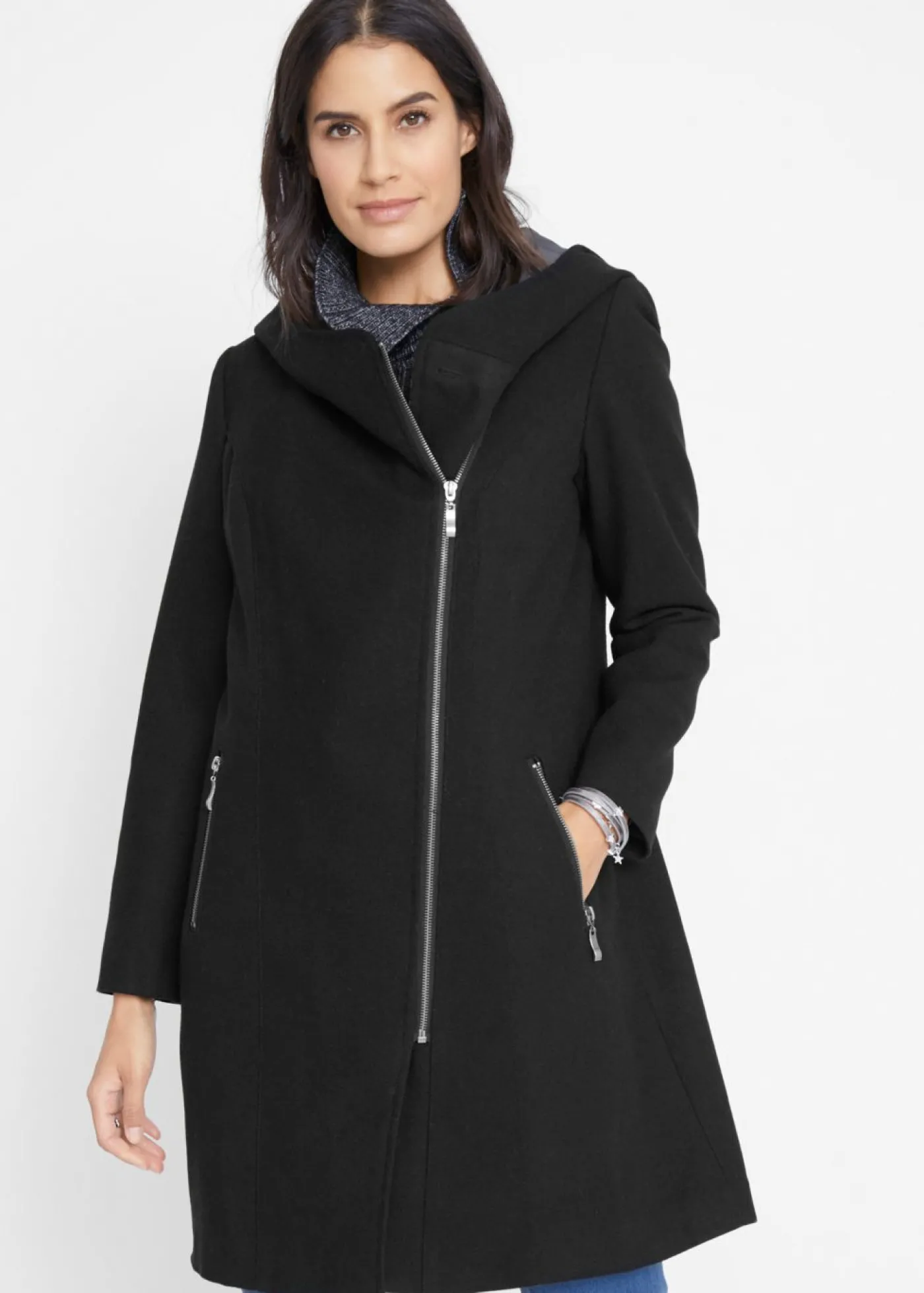 bonprix bonprix Chaqueta larga con cremallera asimétrica Negro Sale