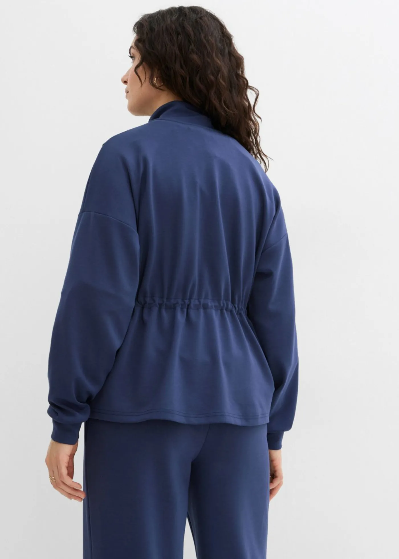 bonprix bonprix Chaqueta oversize de neopreno suave Azul marino Hot