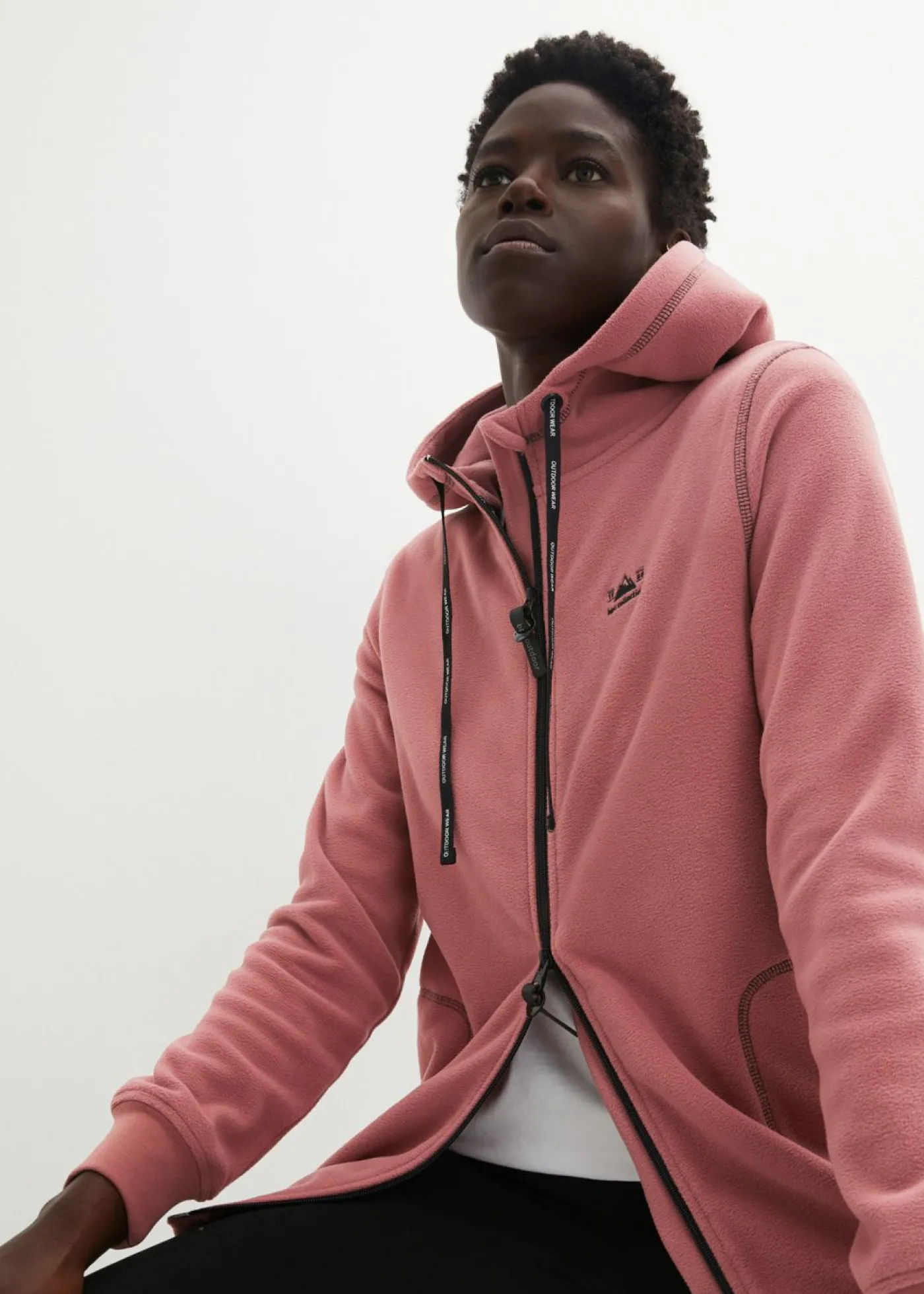 bonprix bonprix Chaqueta polar con bolsillos con cremallera baya suave Best
