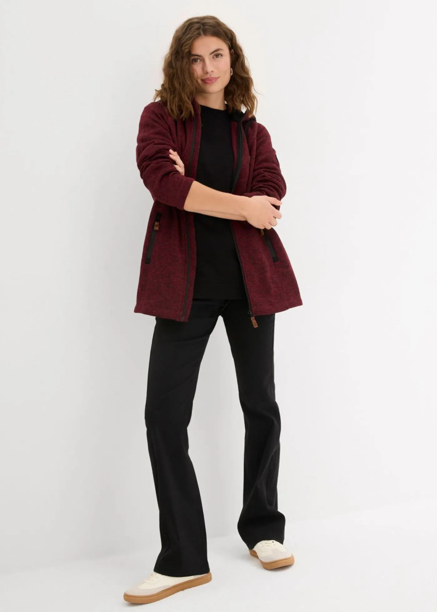 bonprix bonprix Chaqueta polar con capucha burdeos/negro moteado Discount