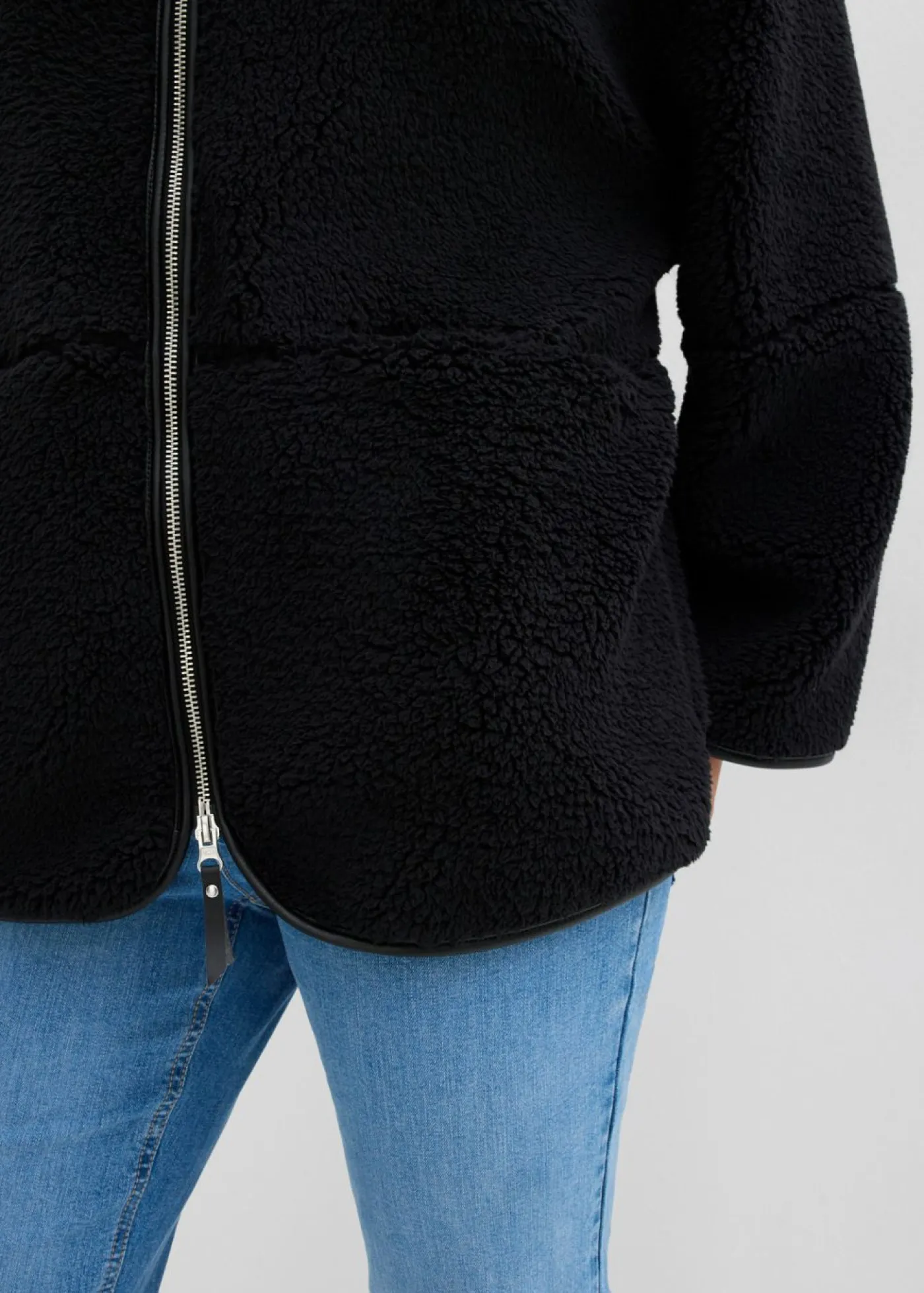 bonprix bonprix Chaqueta polar con corte holgado Negro New