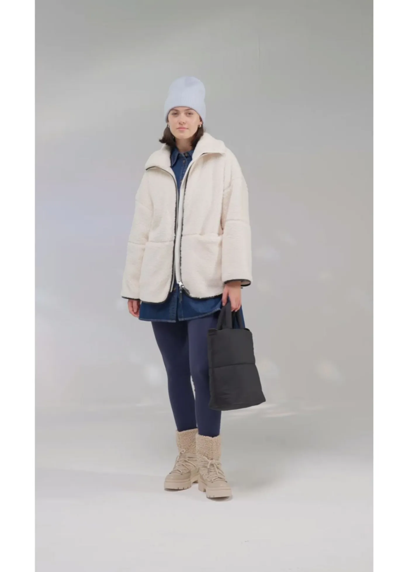 bonprix bonprix Chaqueta polar con corte holgado blanco perla Hot