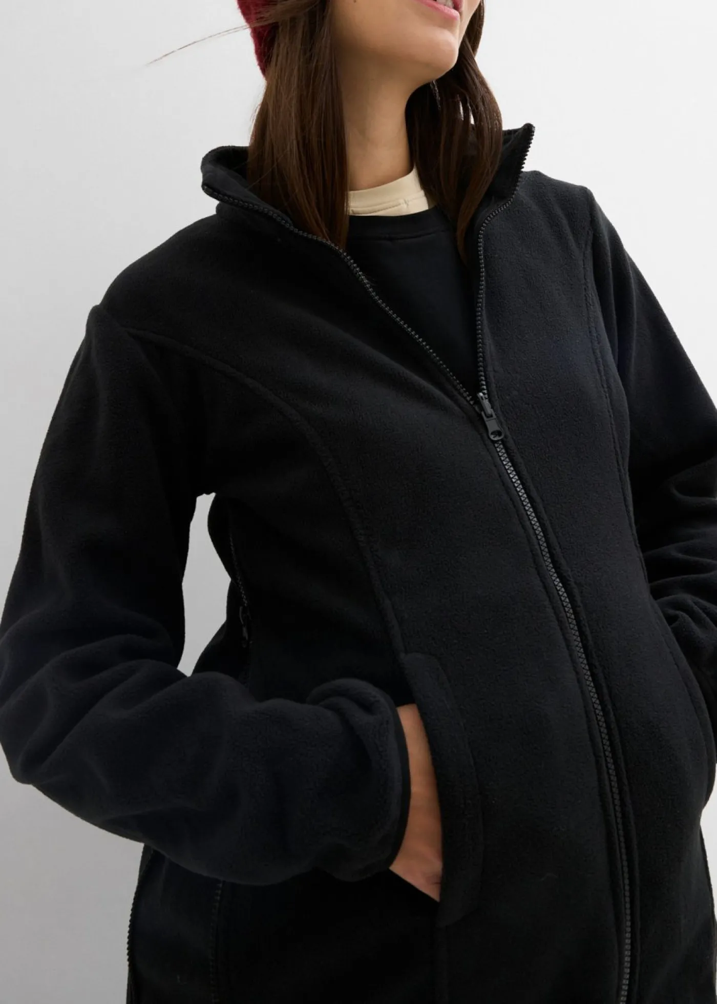 bonprix bonprix Chaqueta premamá de porteo 6 en 1 con forro polar extraíble Beige-negro Hot