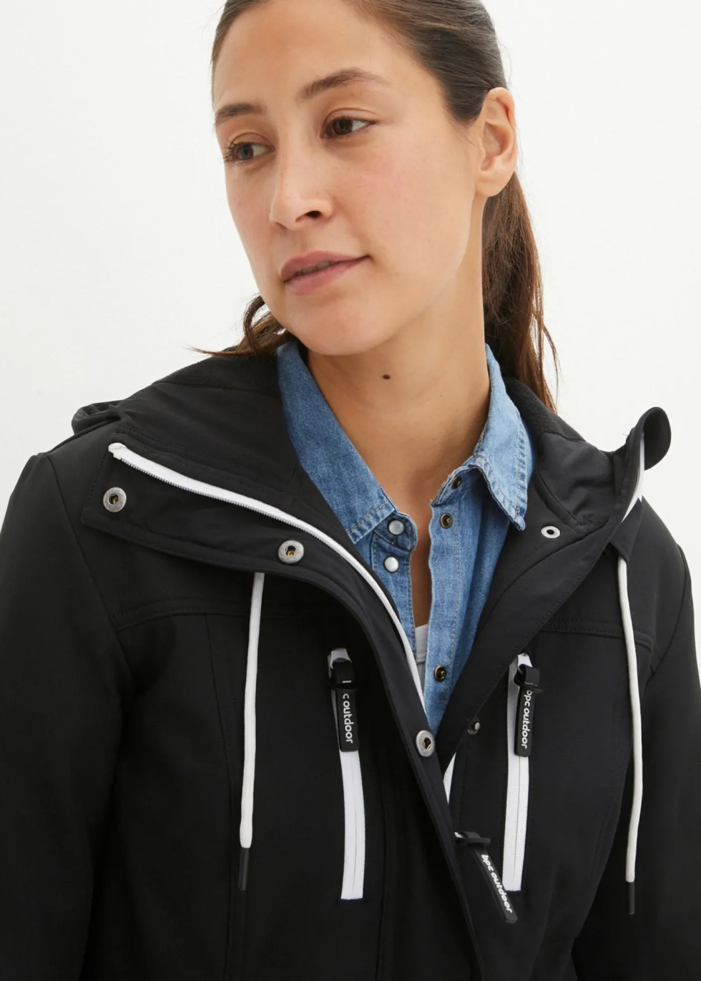 bonprix bonprix Chaqueta softshell repelente al agua Negro