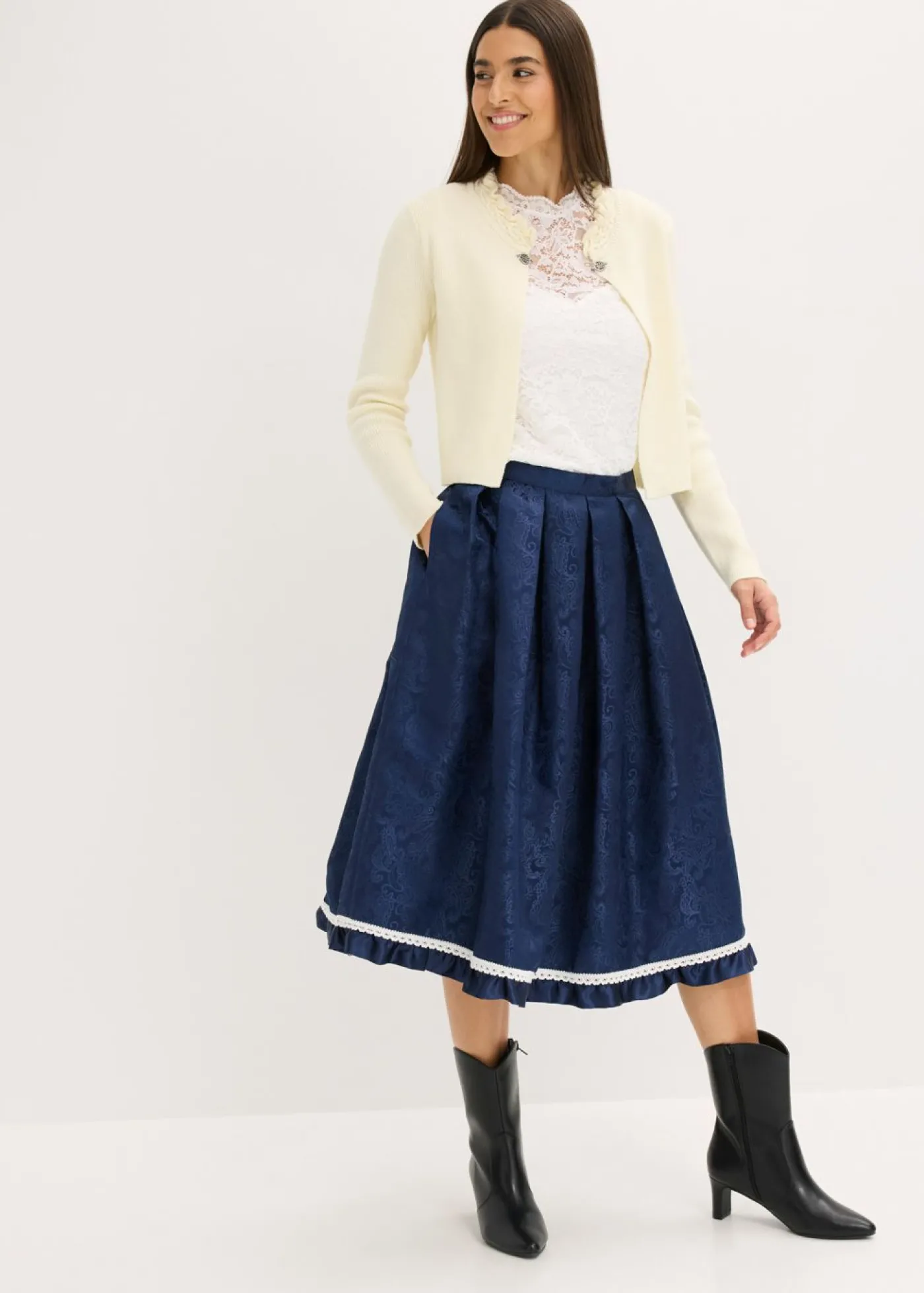 bonprix bonprix Chaqueta tradicional de punto Blanco-crema Best