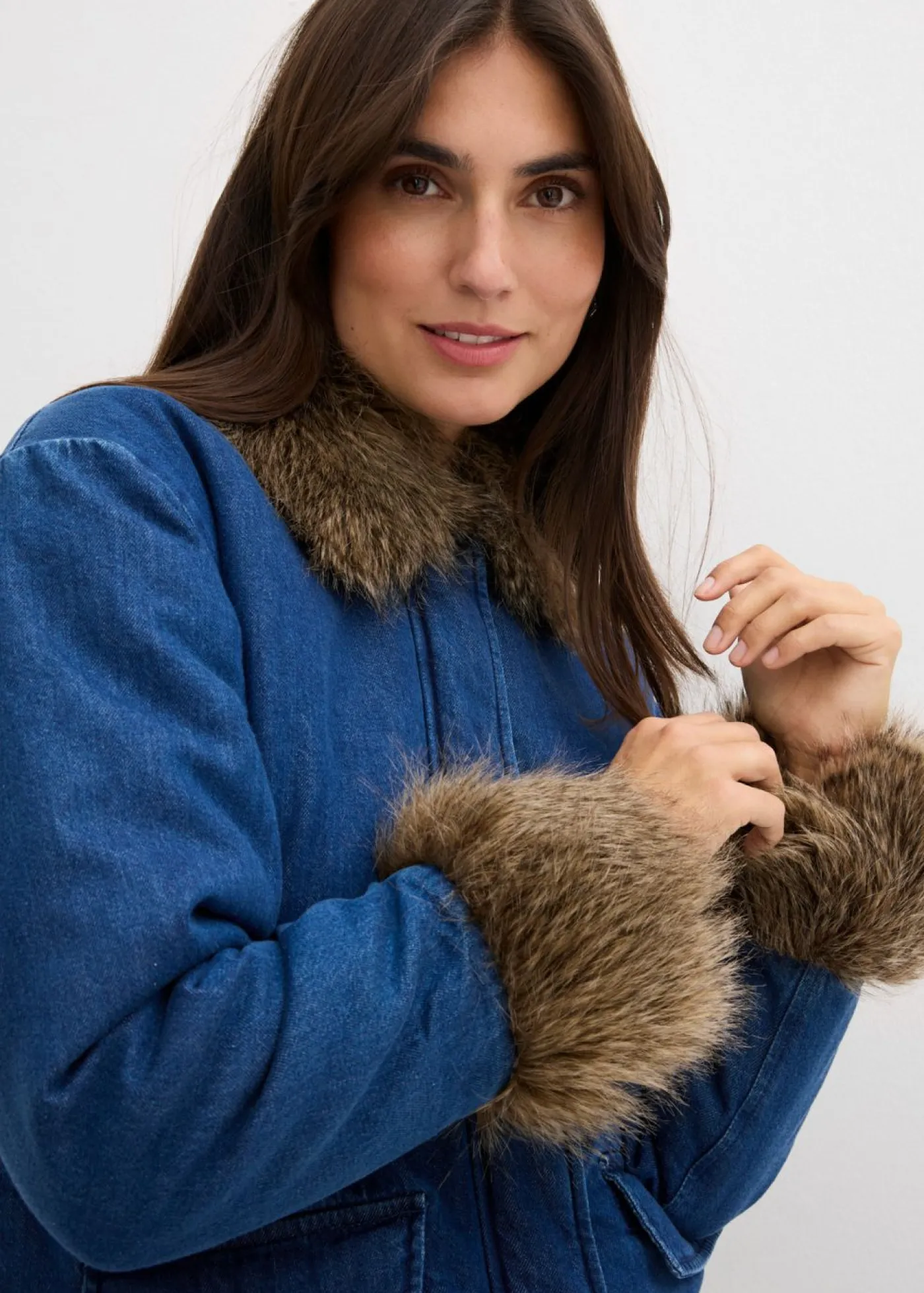 bonprix bonprix Chaqueta vaquera con ligero guateado Azul piedra Sale