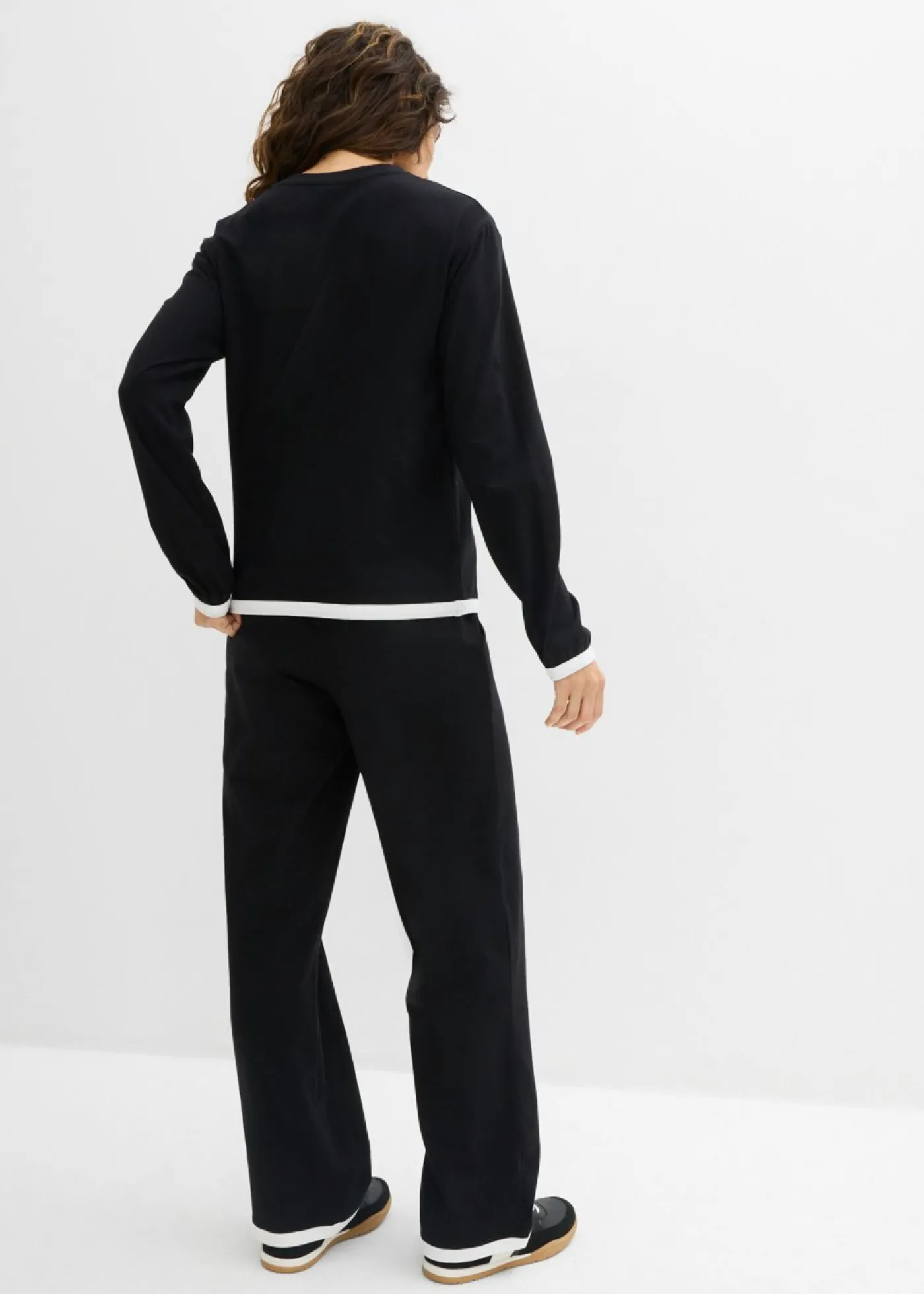 bonprix bonprix Chándal de algodón (2 piezas) Negro-blanco Outlet