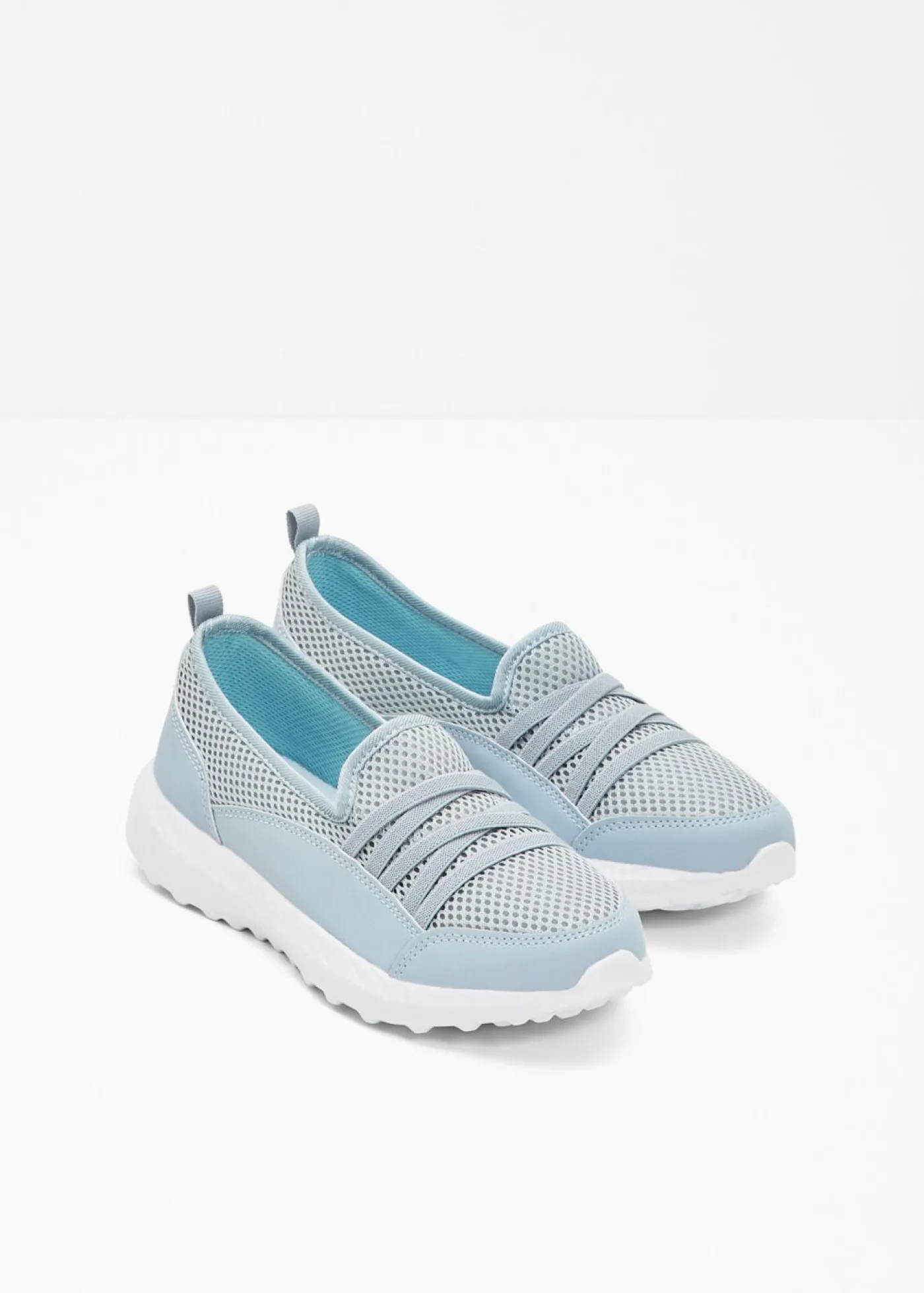 bonprix bonprix Cómodas zapatillas, slip in, con suela fina Azul claro New