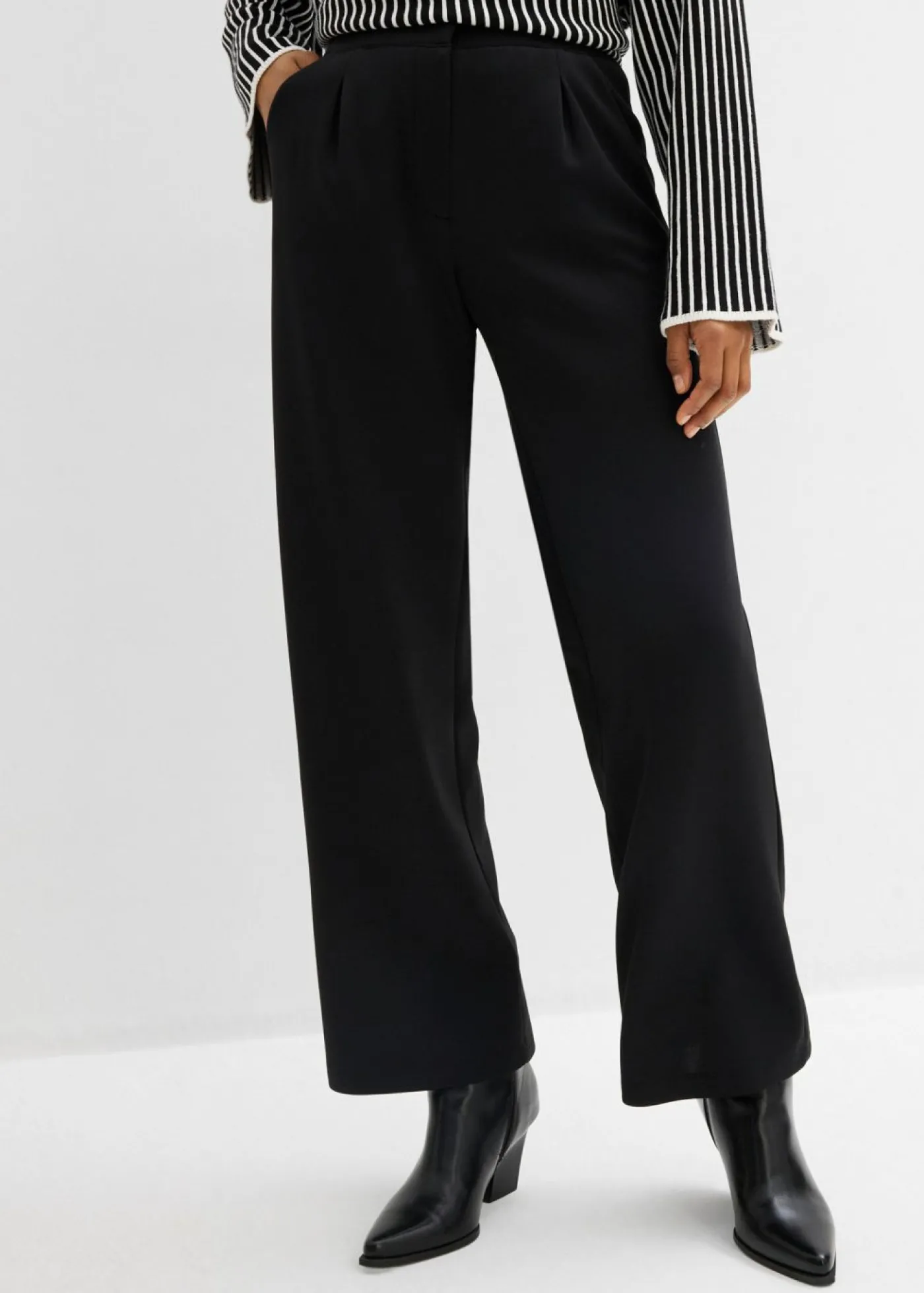 bonprix bonprix Cómodo pantalón de chándal fluido Negro