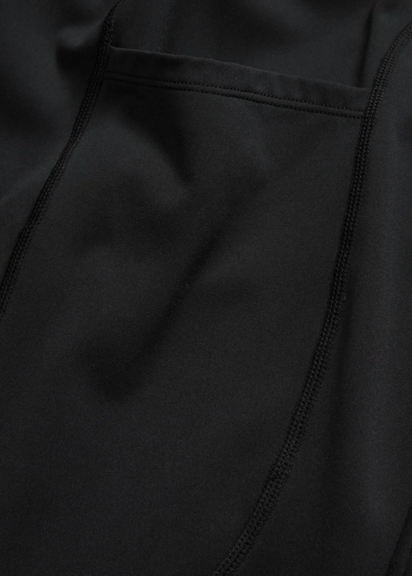 bonprix bonprix Cómodos leggings deportivos con bolsillo para móvil, corte acampanado y material de secado rápido Negro Clearance