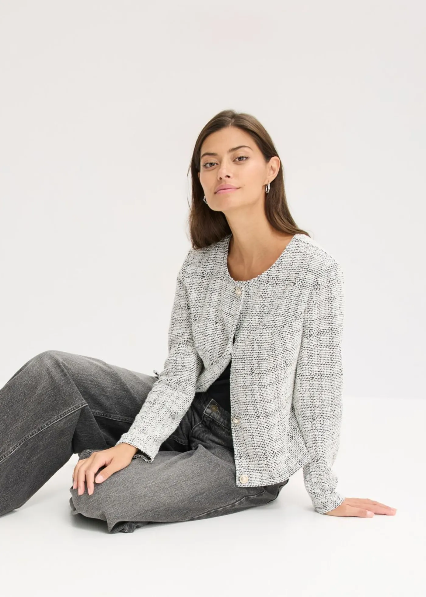 bonprix bonprix Cárdigan de bouclé de algodón negro - blanco moteado Online