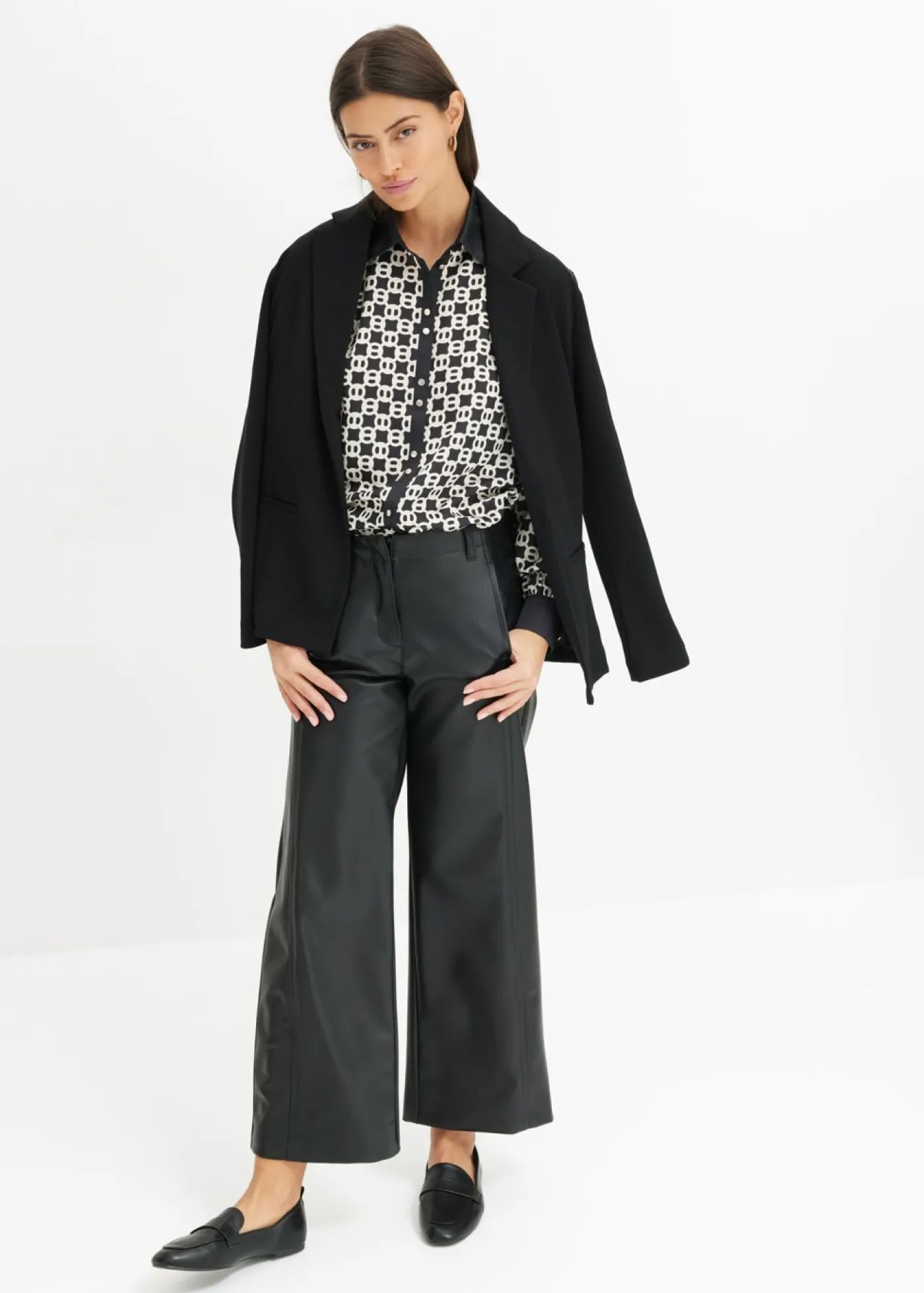 bonprix bonprix Culotte de piel sintética Negro Outlet