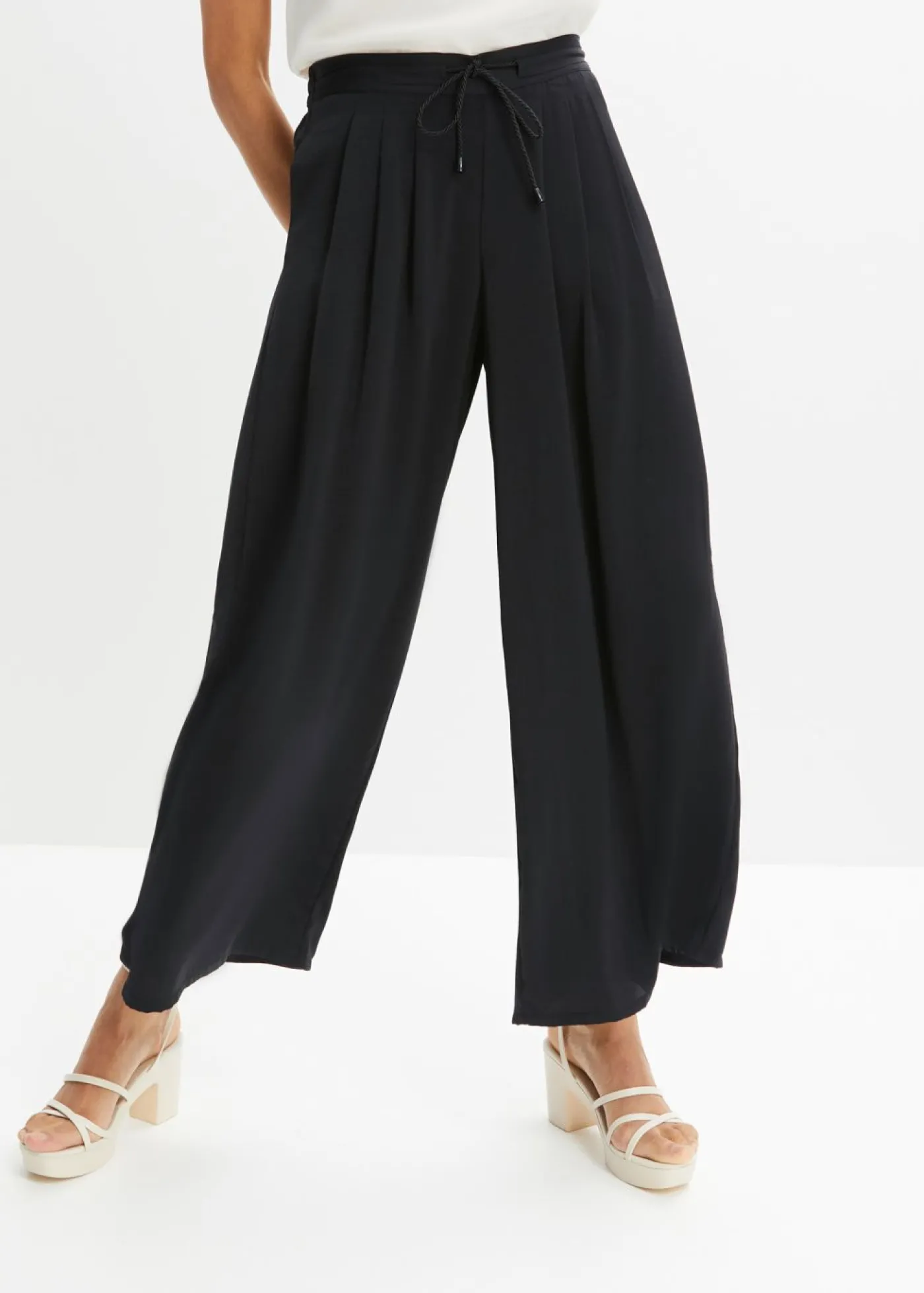 bonprix bonprix Culotte de satén fluido Negro Outlet
