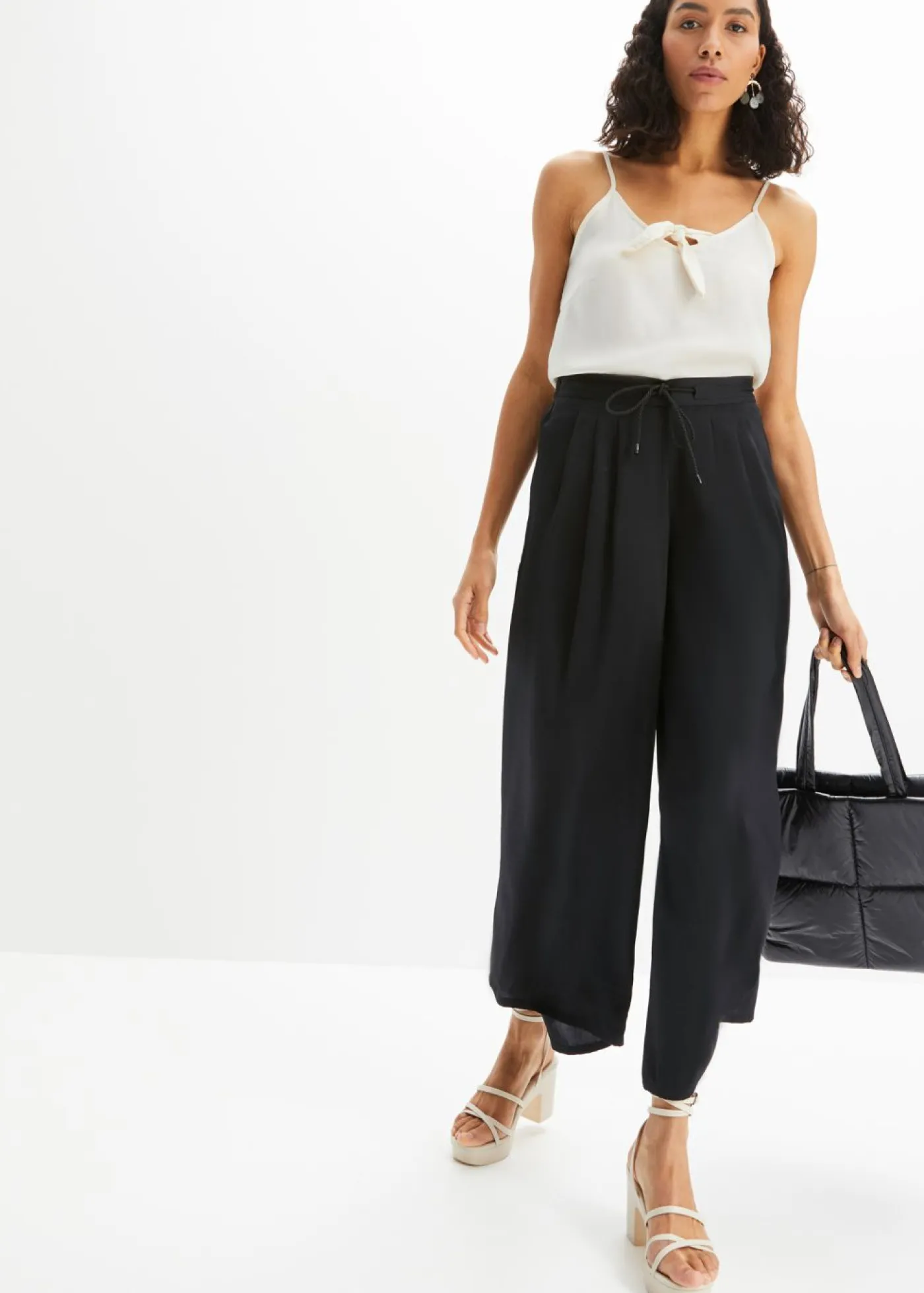 bonprix bonprix Culotte de satén fluido Negro Outlet