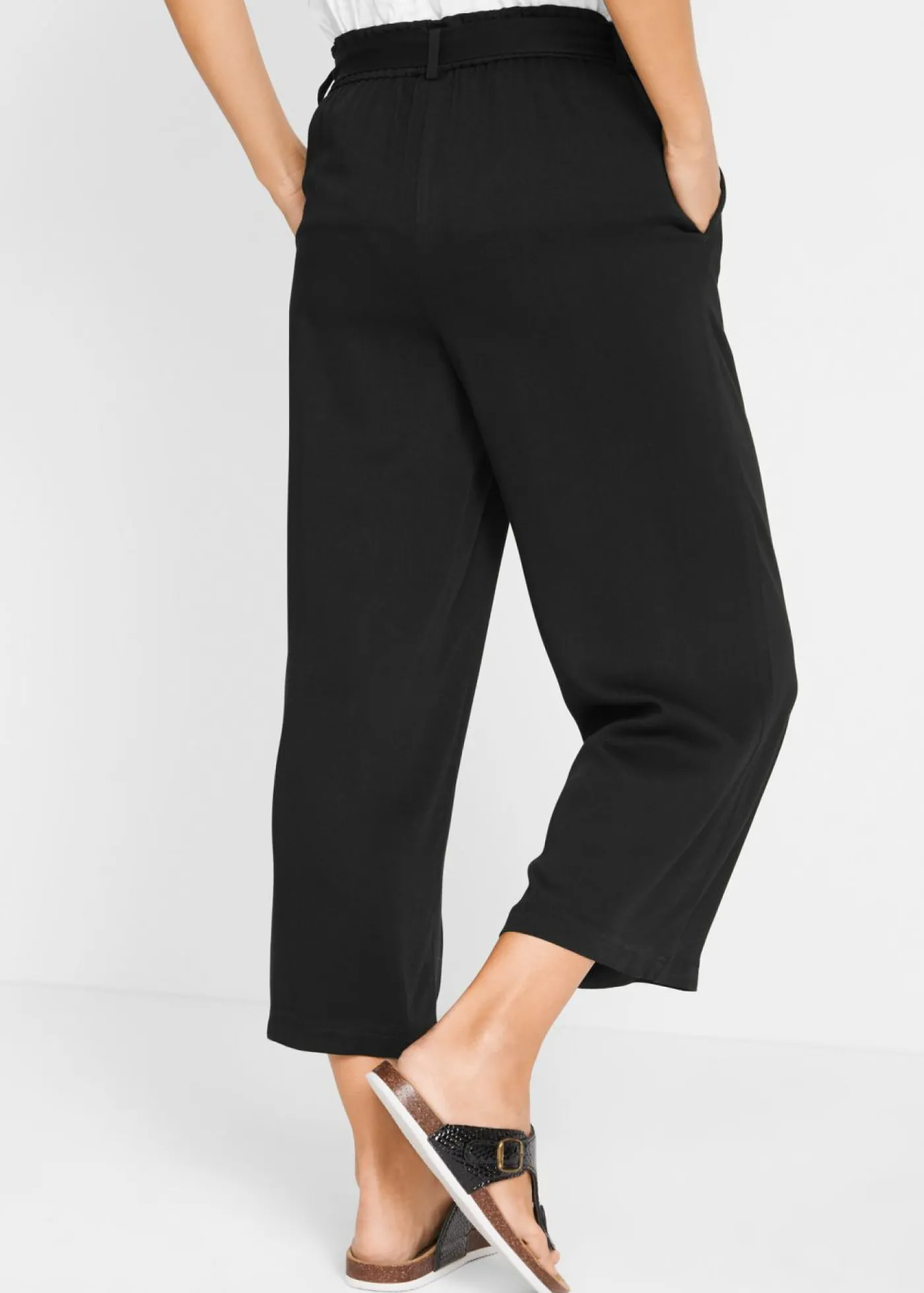 bonprix bonprix Culotte de viscosa con cinturón Negro Hot