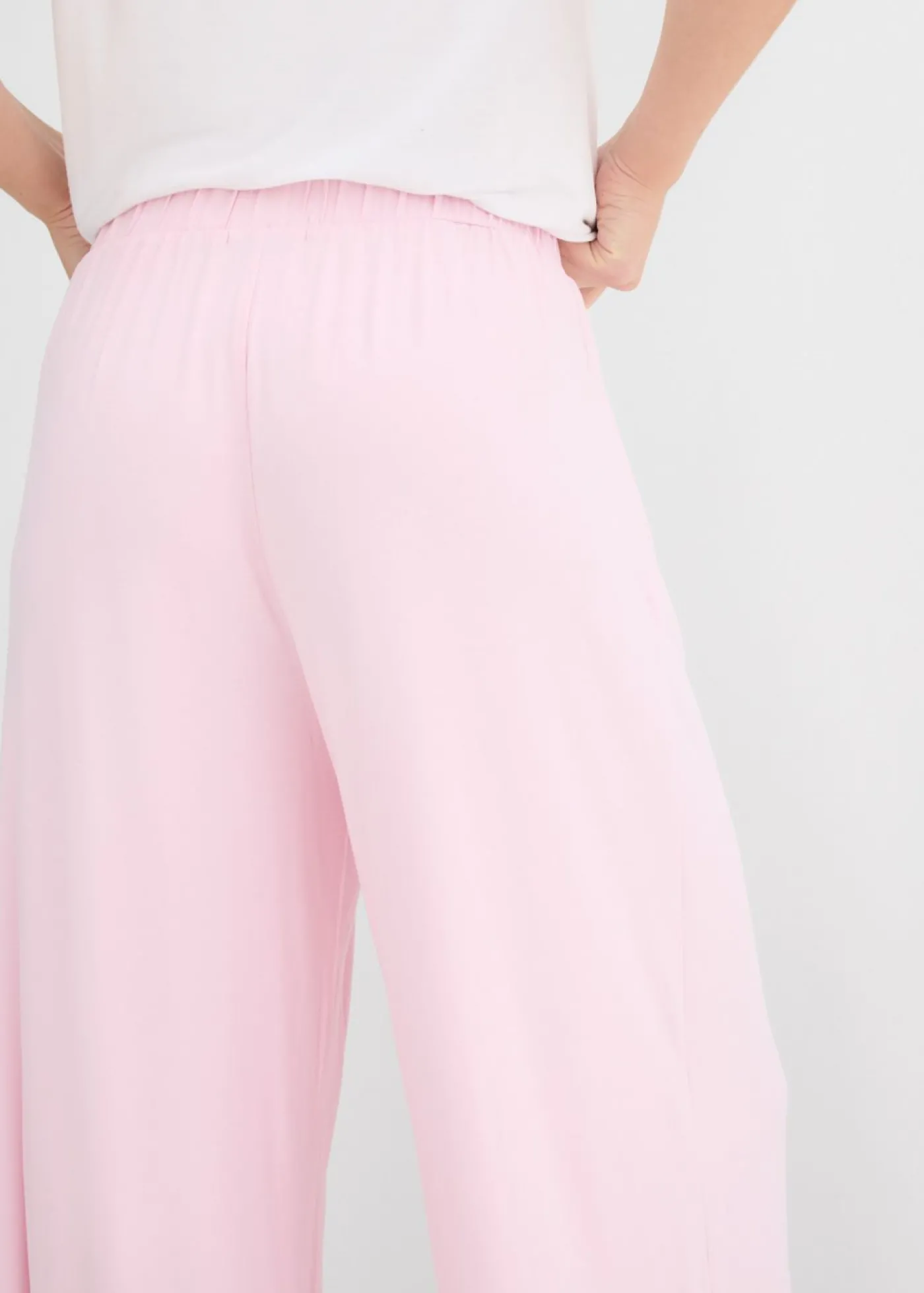 bonprix bonprix Culotte de viscosa fluida rosa cristal Online