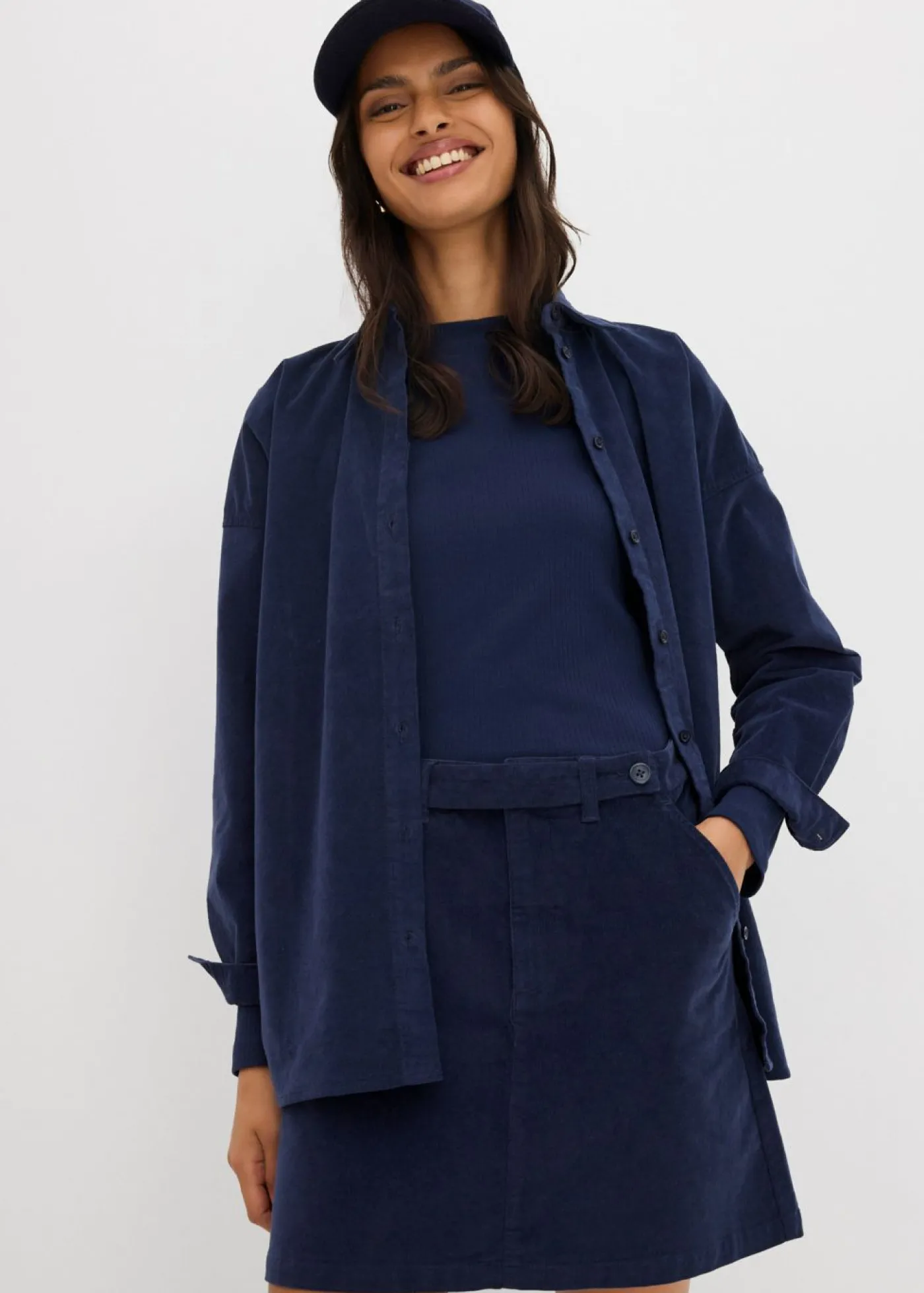 bonprix bonprix Falda corta de pana Azul marino Discount