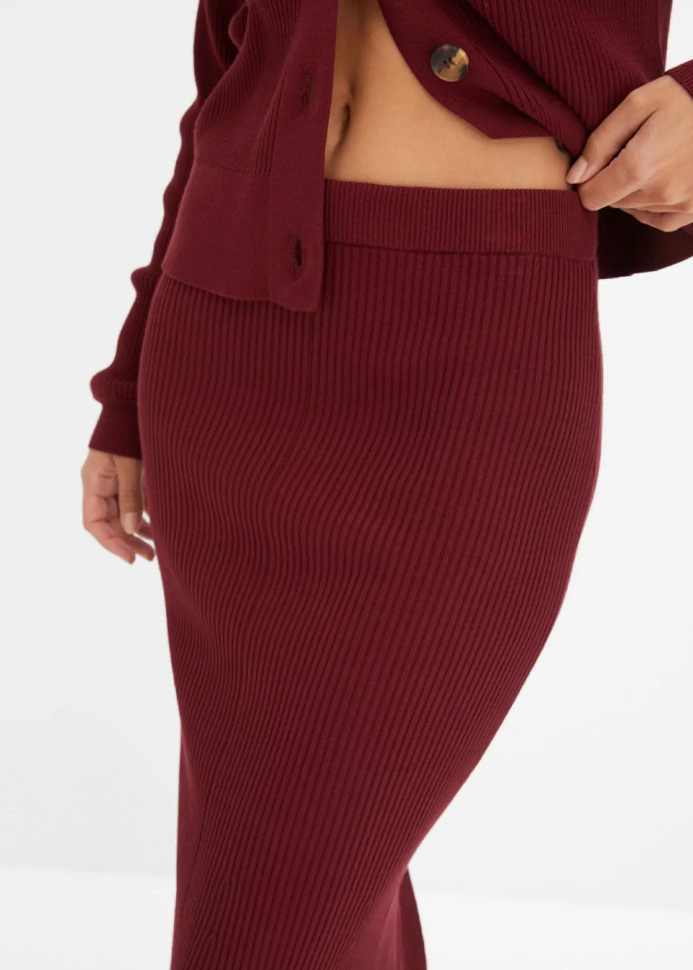 bonprix bonprix Falda de punto de canalé de mezcla de viscosa Rojo rubí Online