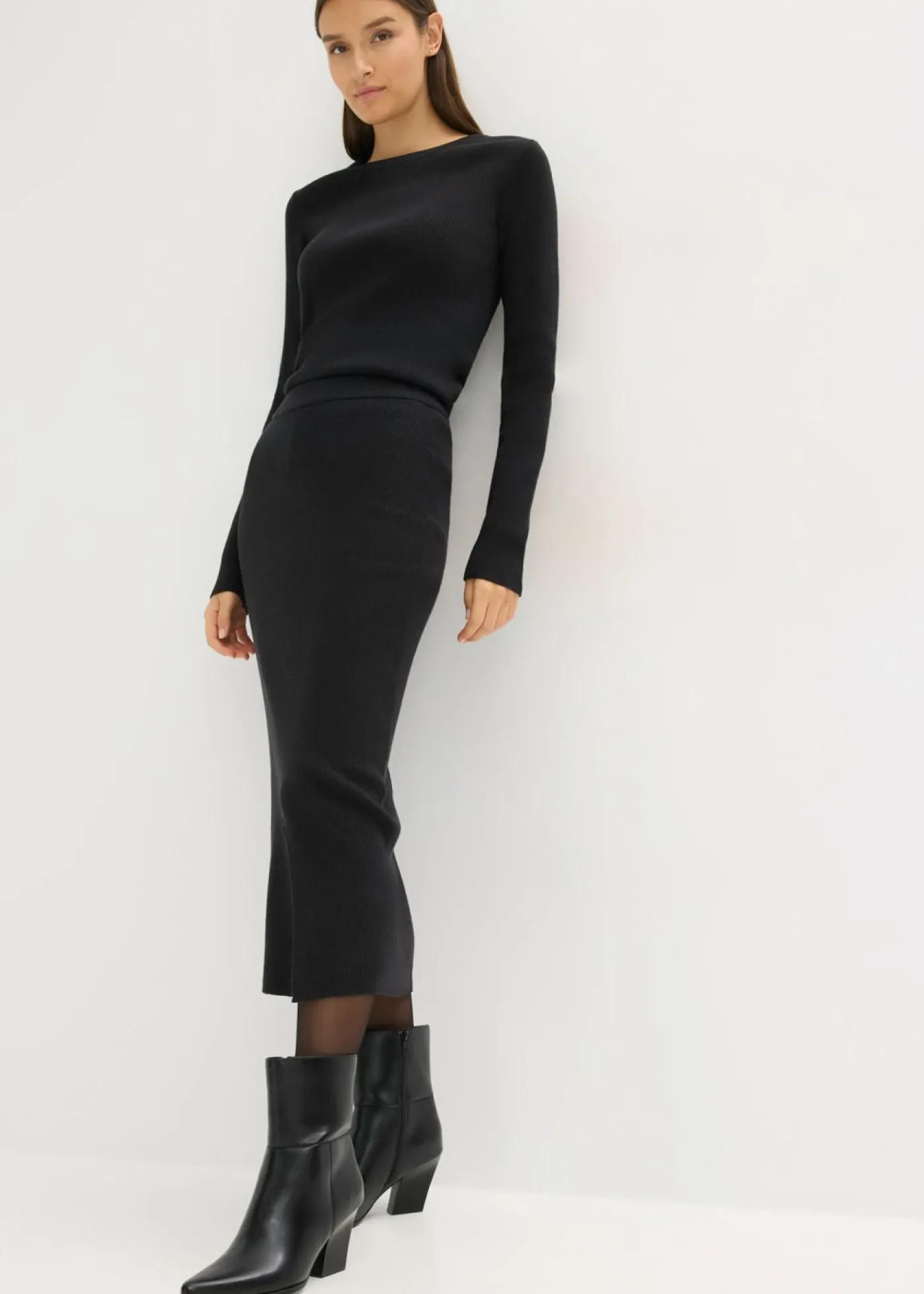bonprix bonprix Falda de punto fino de mezcla de viscosa suave Negro New