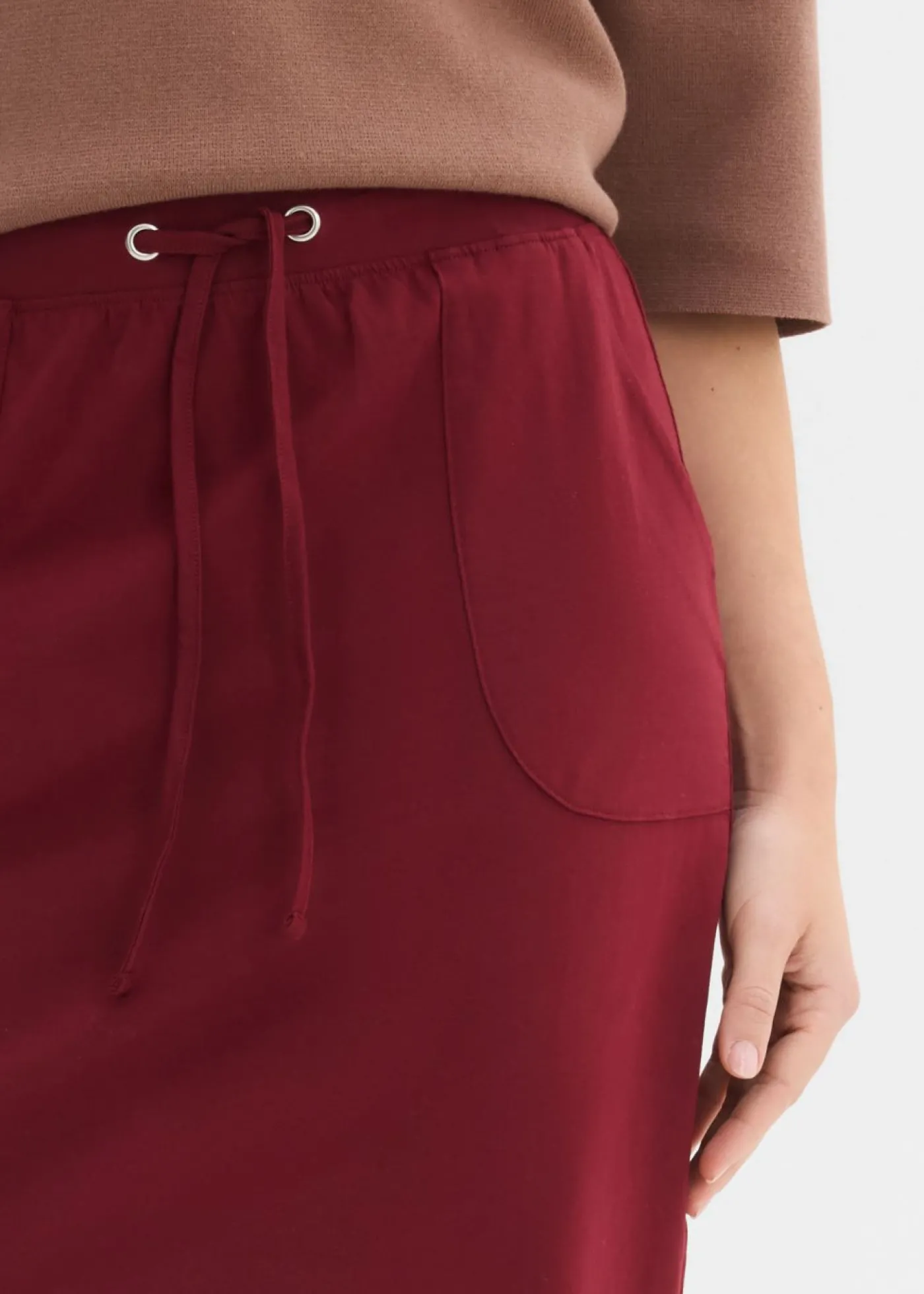 bonprix bonprix Falda elástica de algodón orgánico Rojo rubí Outlet