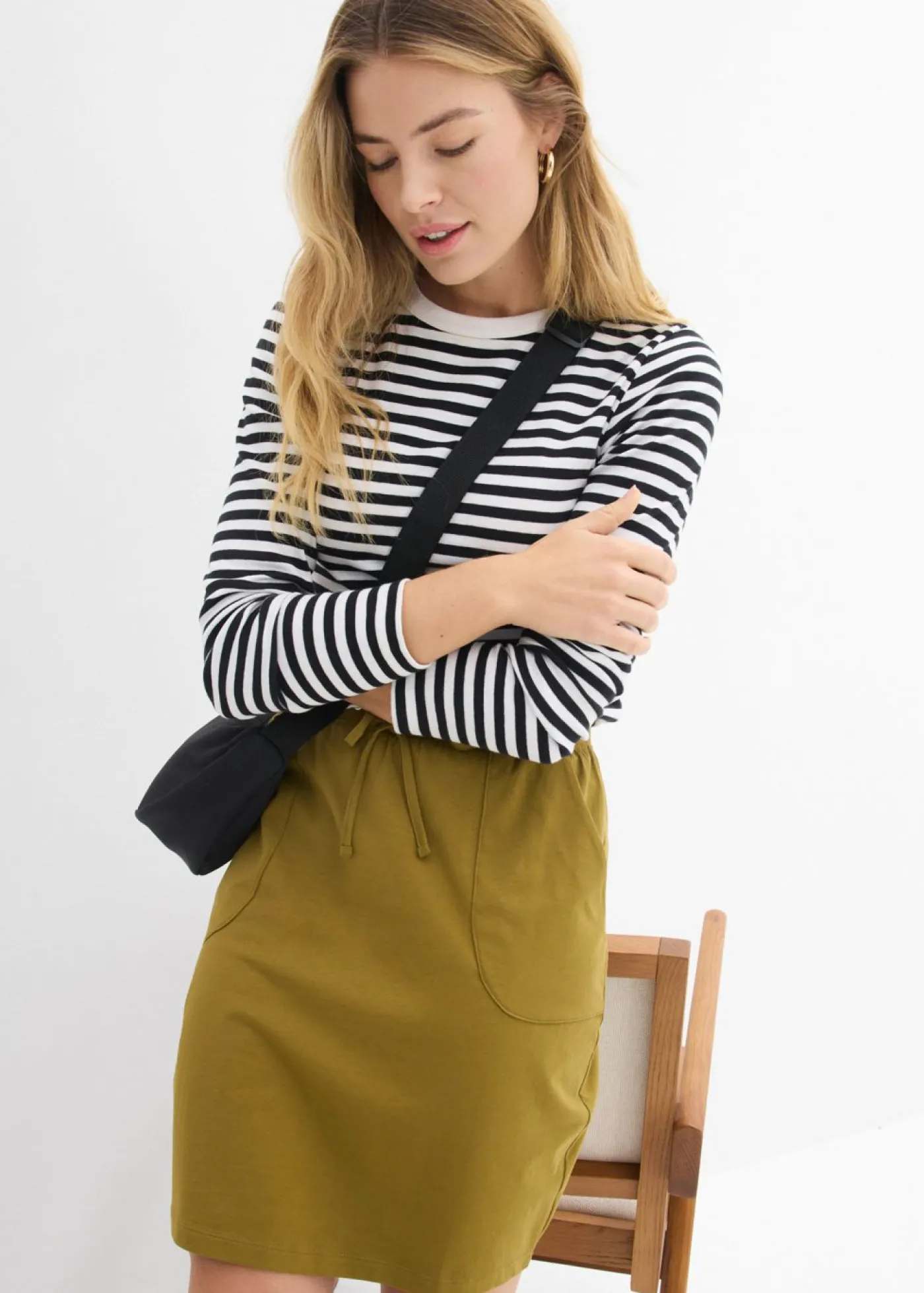 bonprix bonprix Falda elástica de algodón orgánico Verde-natural Discount