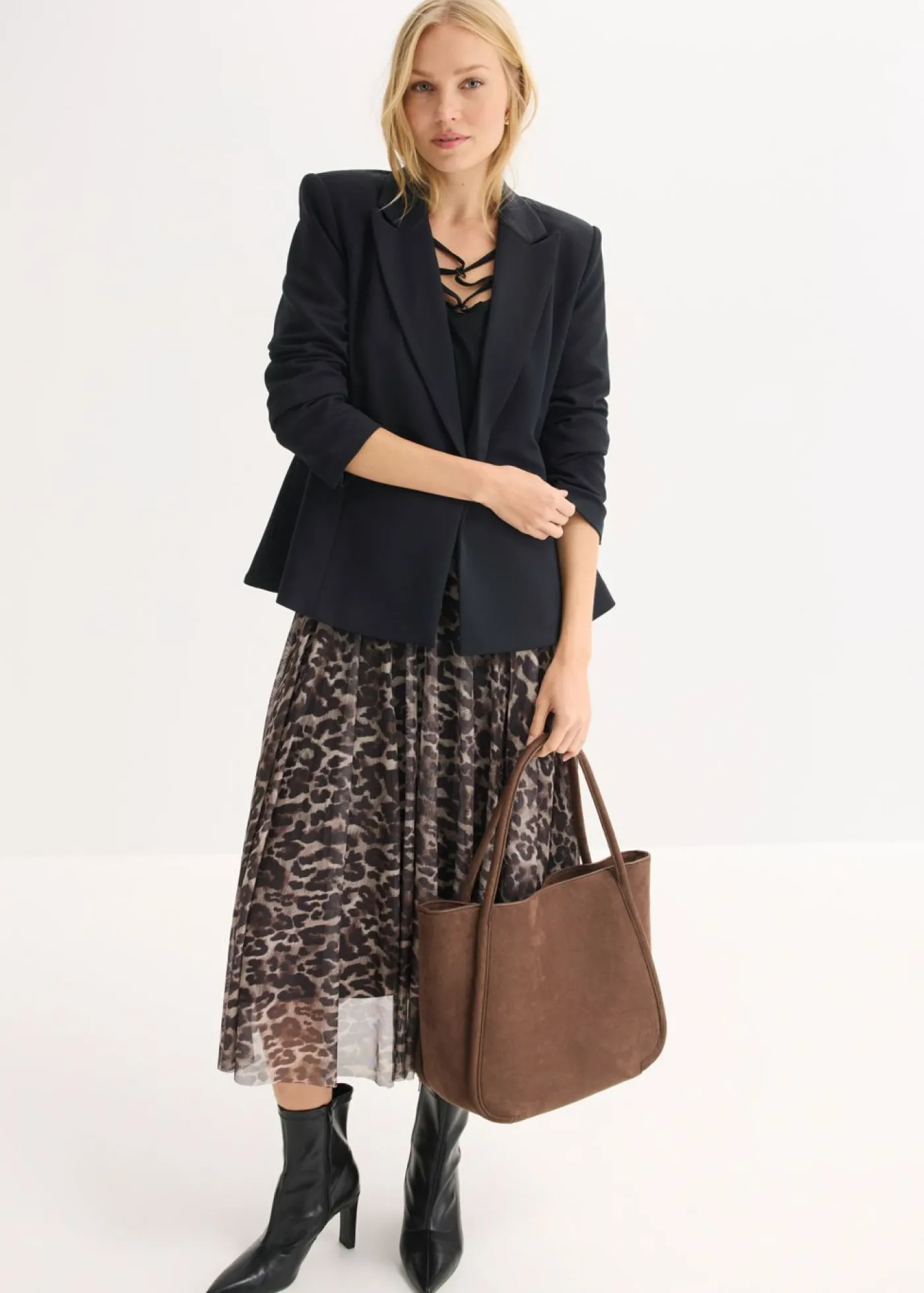 bonprix bonprix Falda midi acampanada con malla Marrón-negro con estampado de leopardo Best
