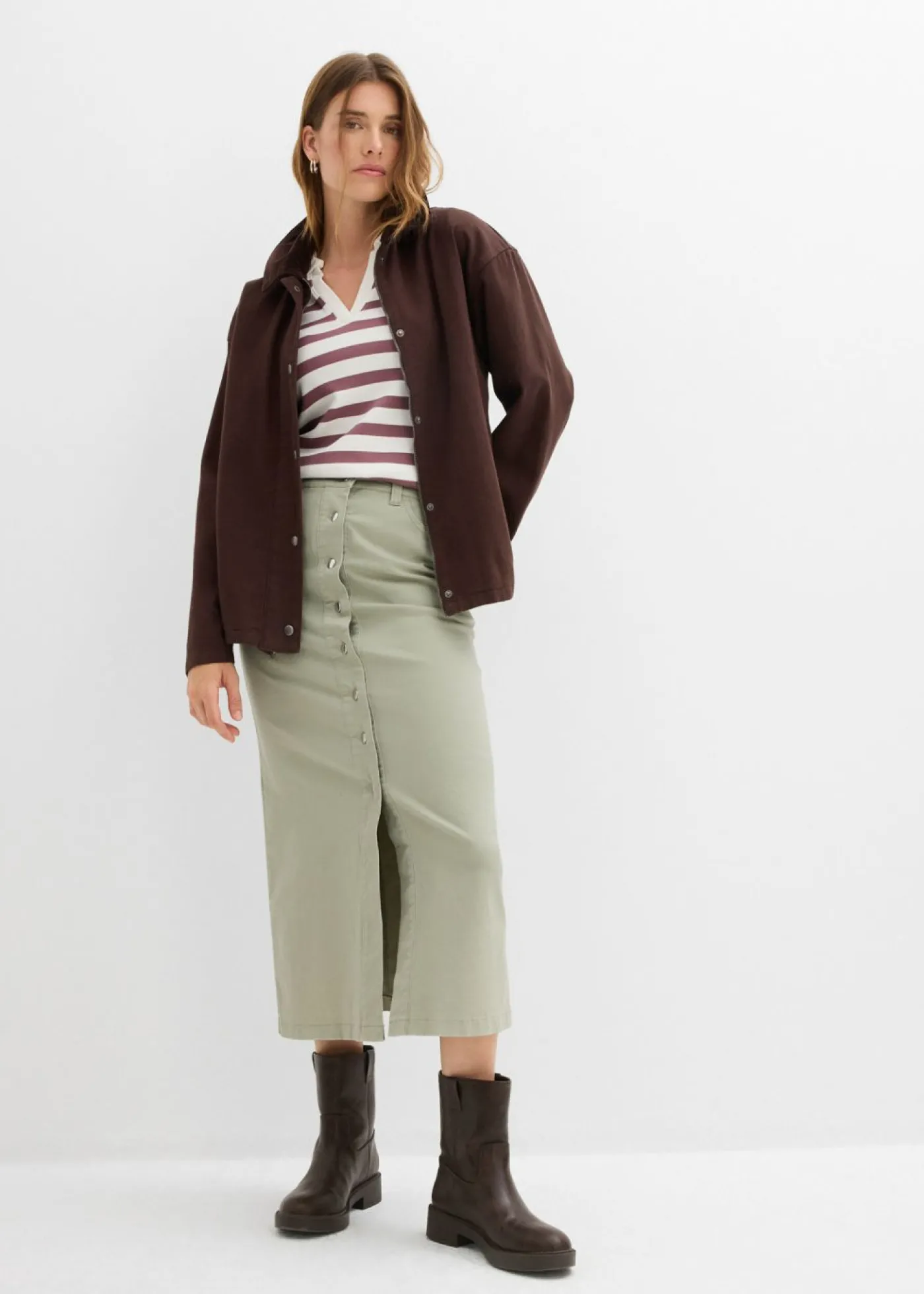 bonprix bonprix Falda midi de sarga Verde alga Sale