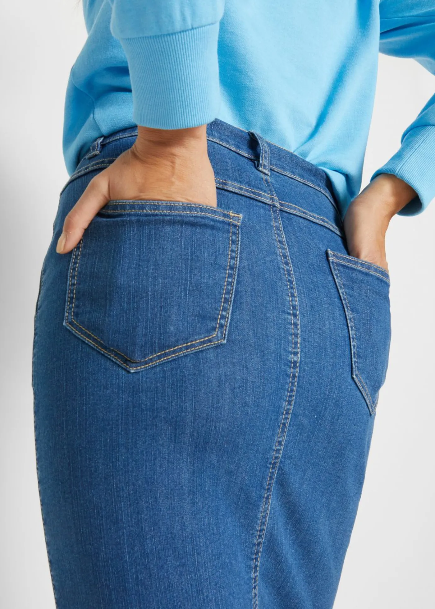 bonprix bonprix Falda vaquera elástica Azul piedra usado Hot