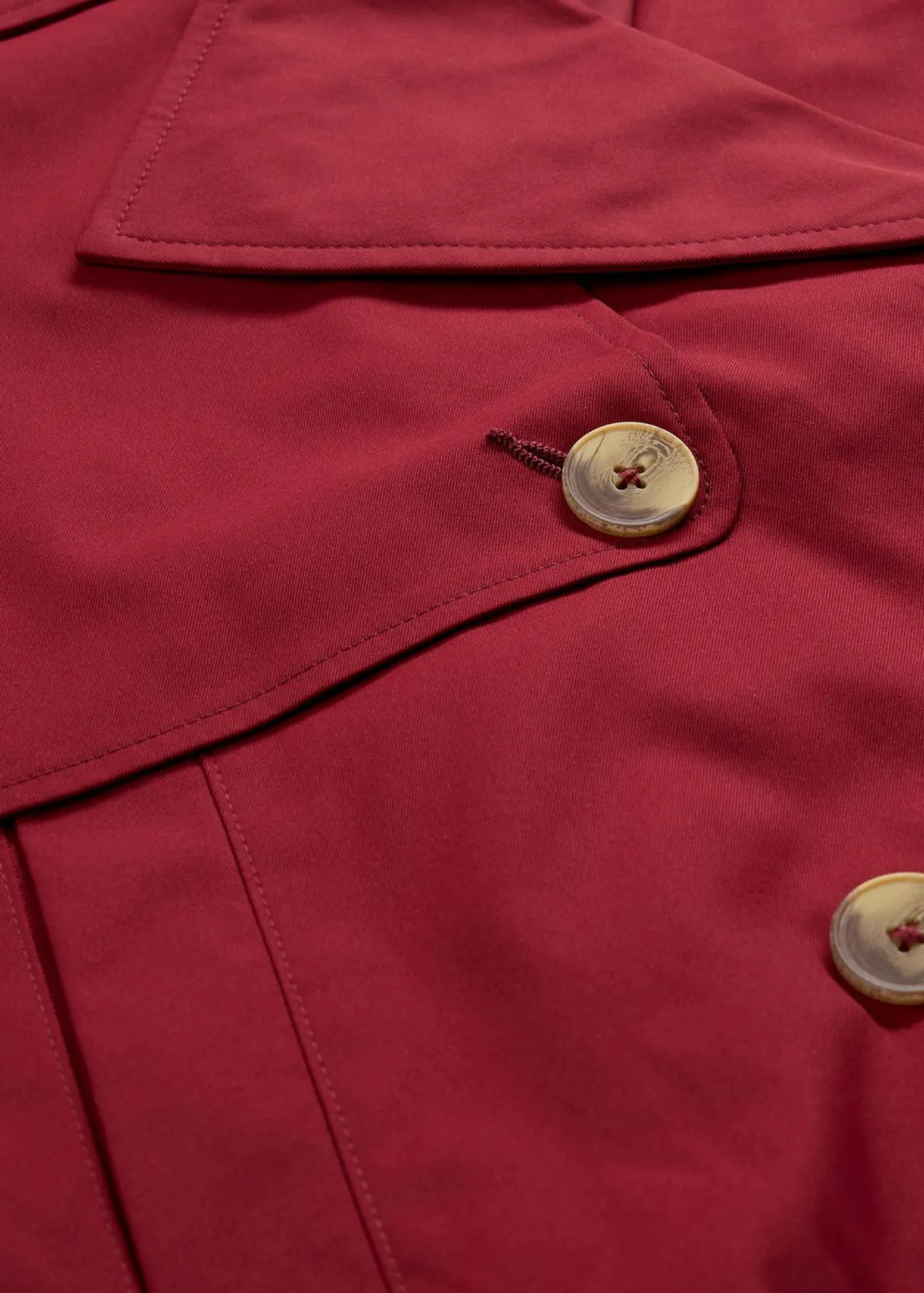 bonprix bonprix Gabardina corta Rojo rubí Hot