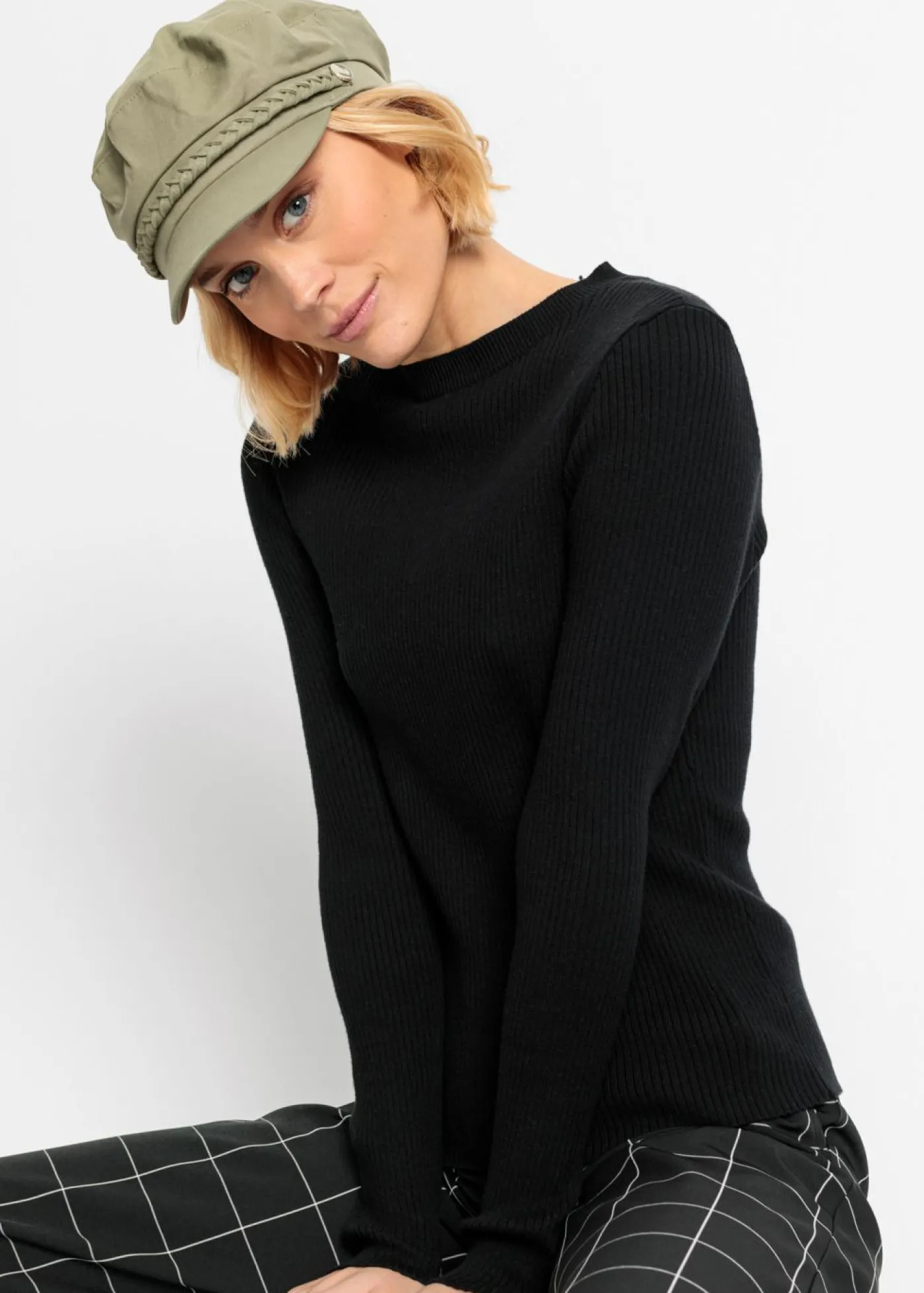 bonprix bonprix Gorro marinero con detalle trenzado Verde oliva Sale