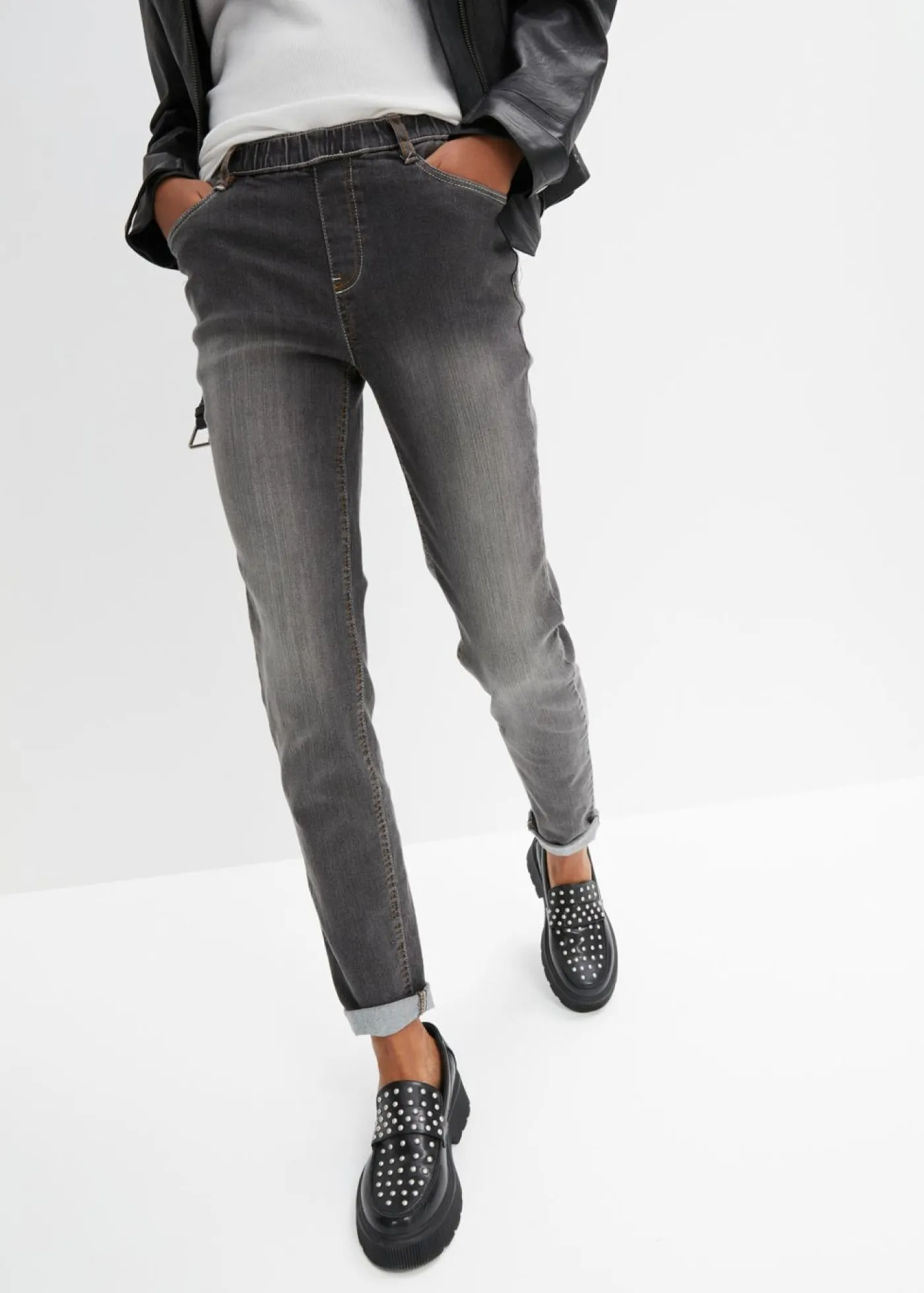 bonprix bonprix Jeggings efecto lavado Negro denim