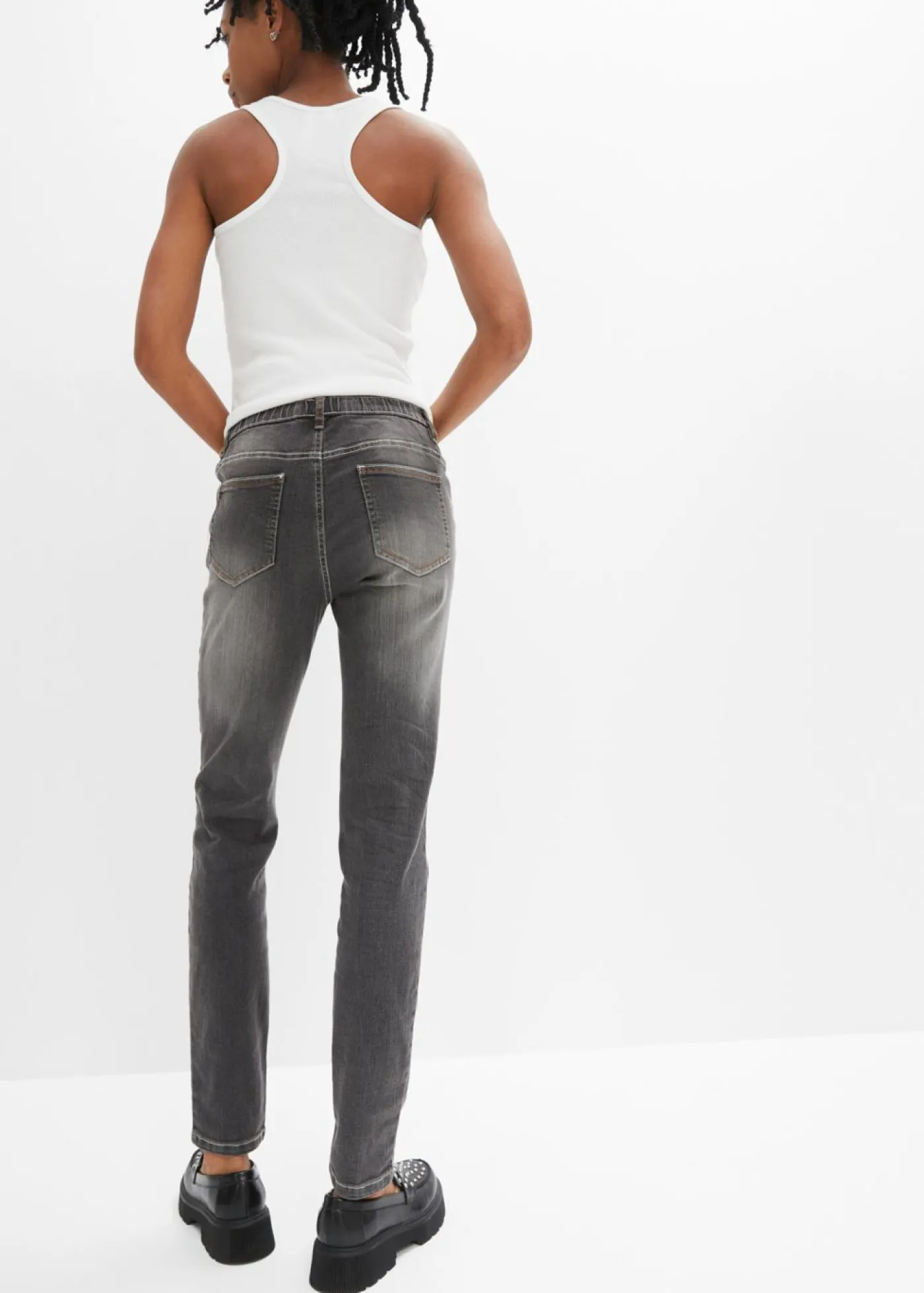 bonprix bonprix Jeggings efecto lavado Negro denim
