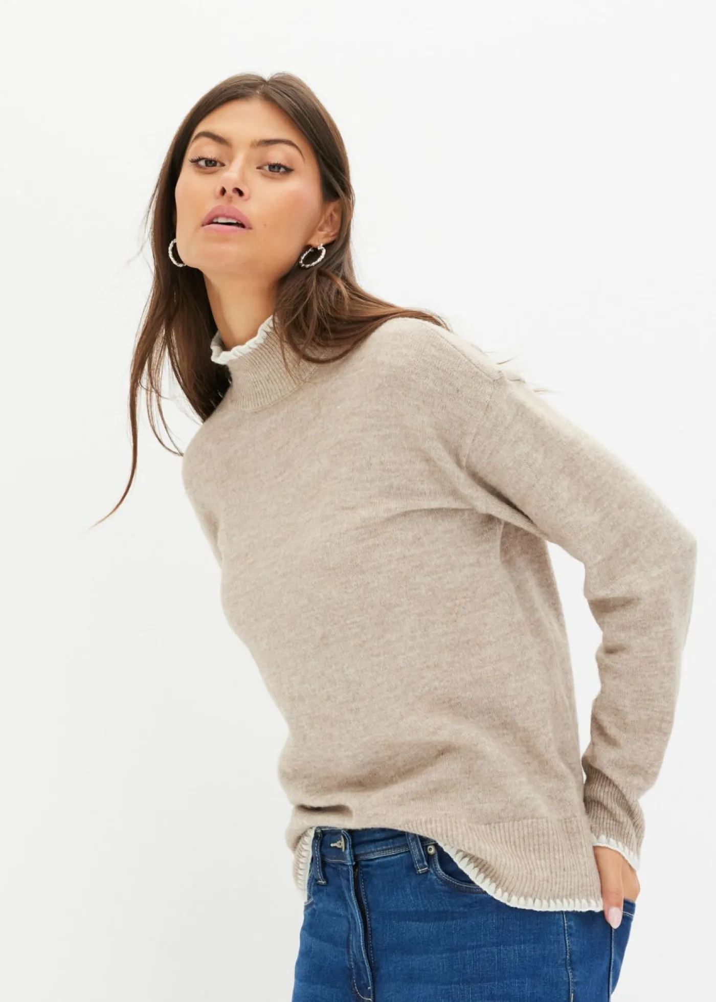 bonprix bonprix Jersey con cuello alto Arena-blanco