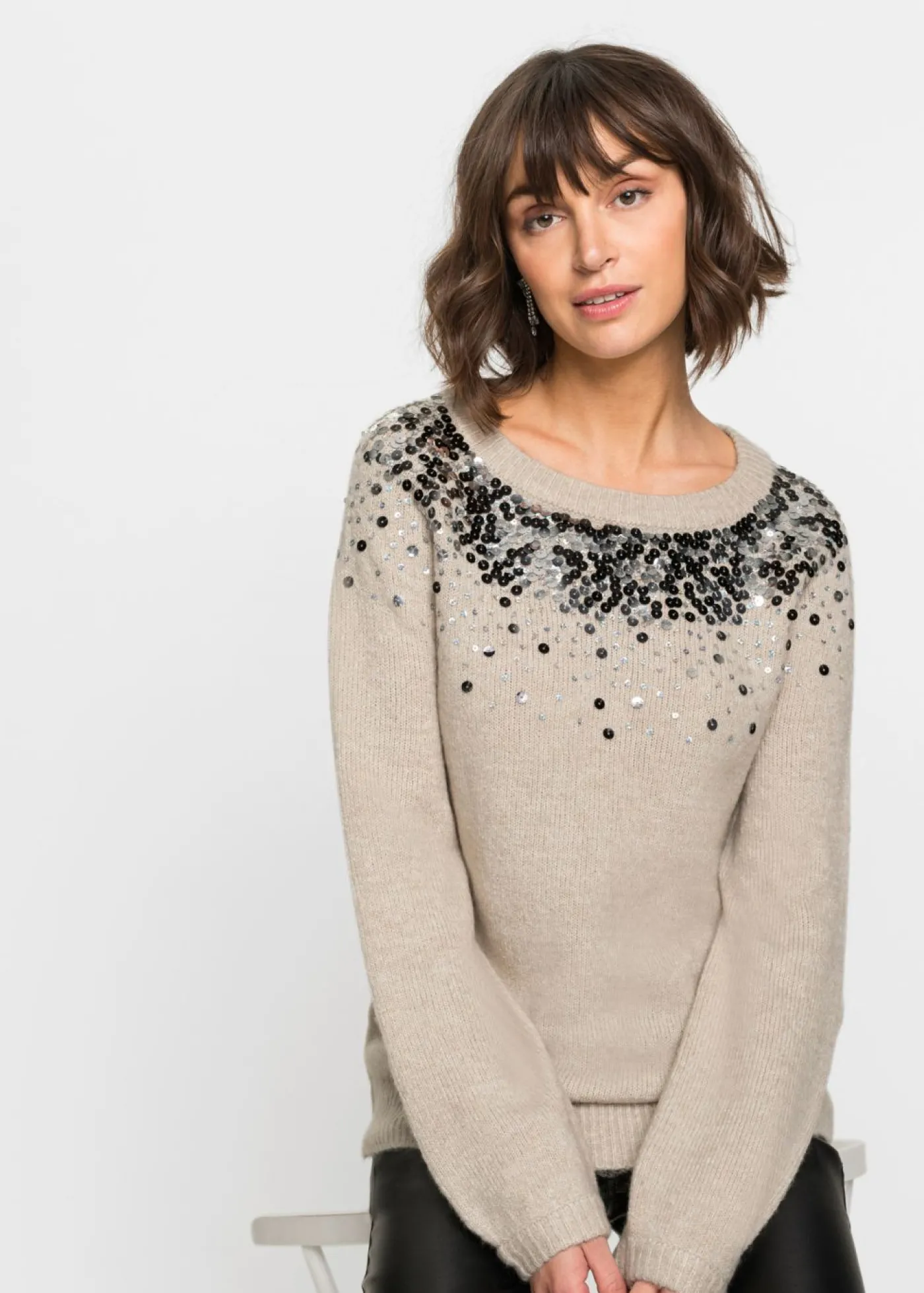 bonprix bonprix Jersey con lentejuelas coloridas Beige jaspeado Online