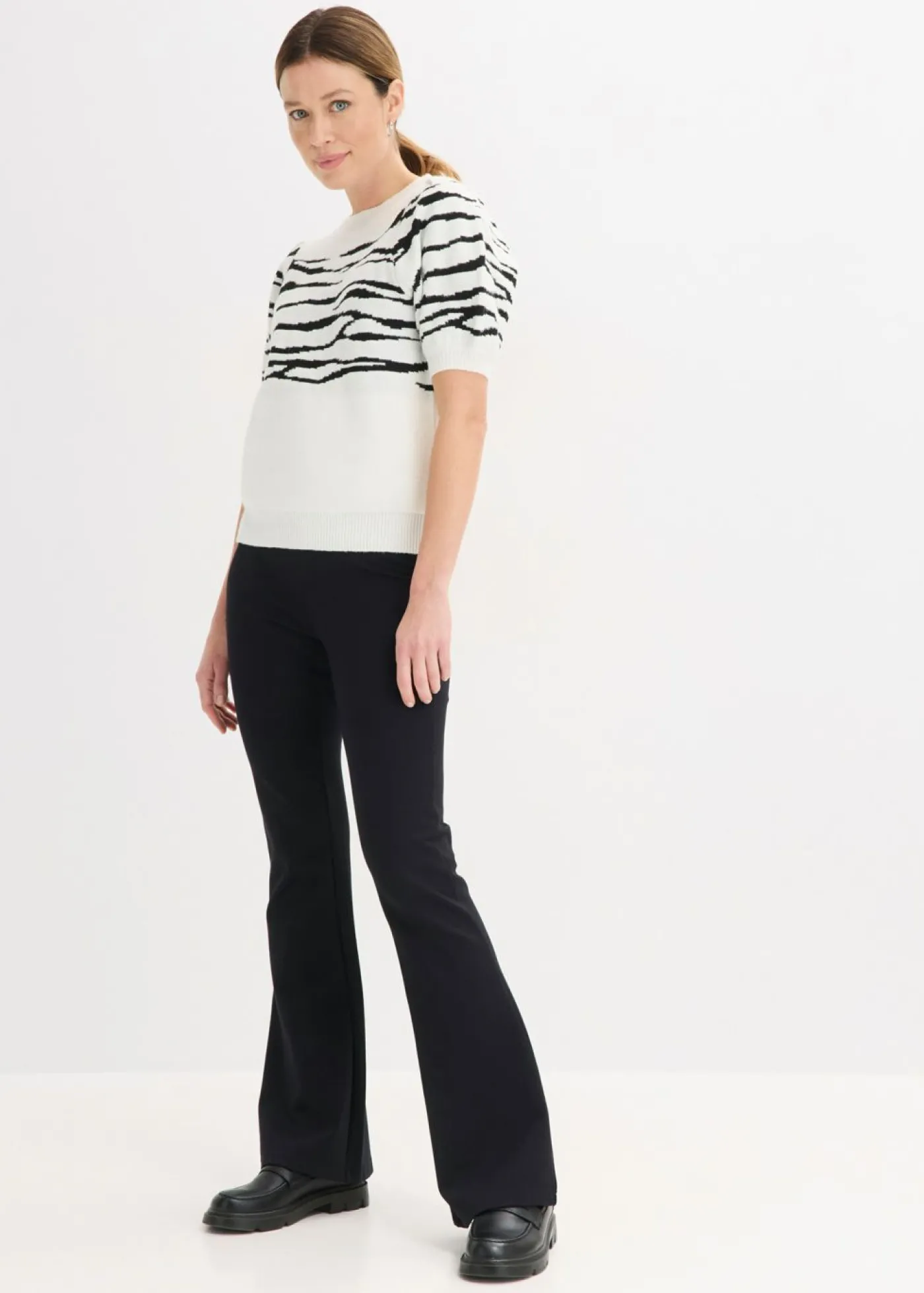 bonprix bonprix Jersey con mangas abullonadas Blanco lana-negro Hot