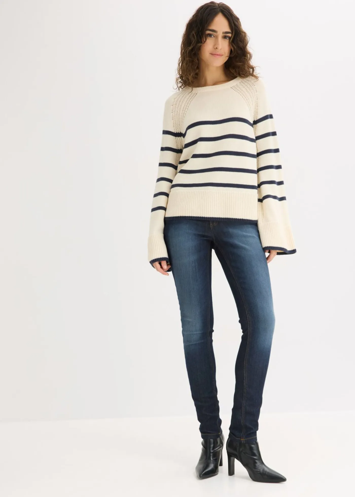 bonprix bonprix Jersey con rayas en contraste Blanco perla/azul marino de rayas Discount