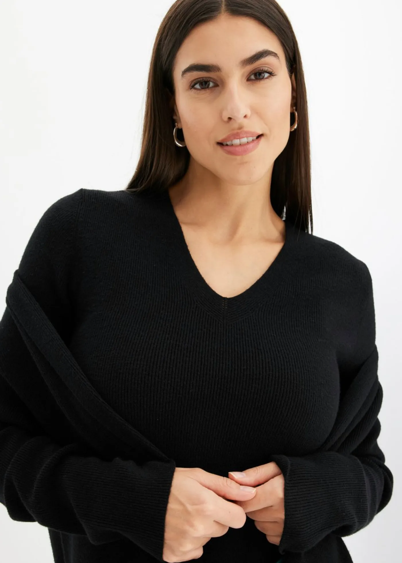 bonprix bonprix Jersey de canalé de manga corta con viscosa Negro