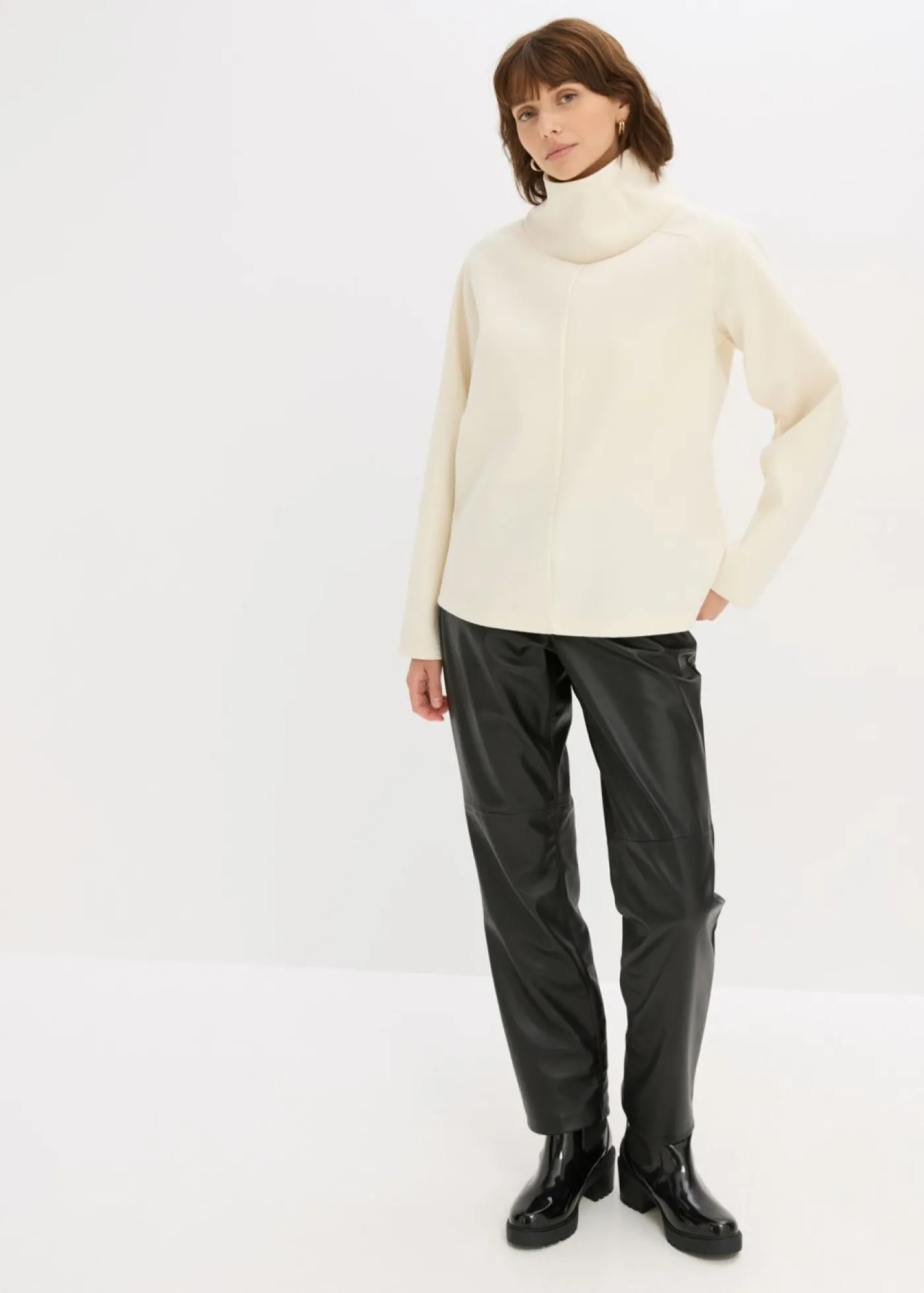 bonprix bonprix Jersey de cuello alto blanco perla New
