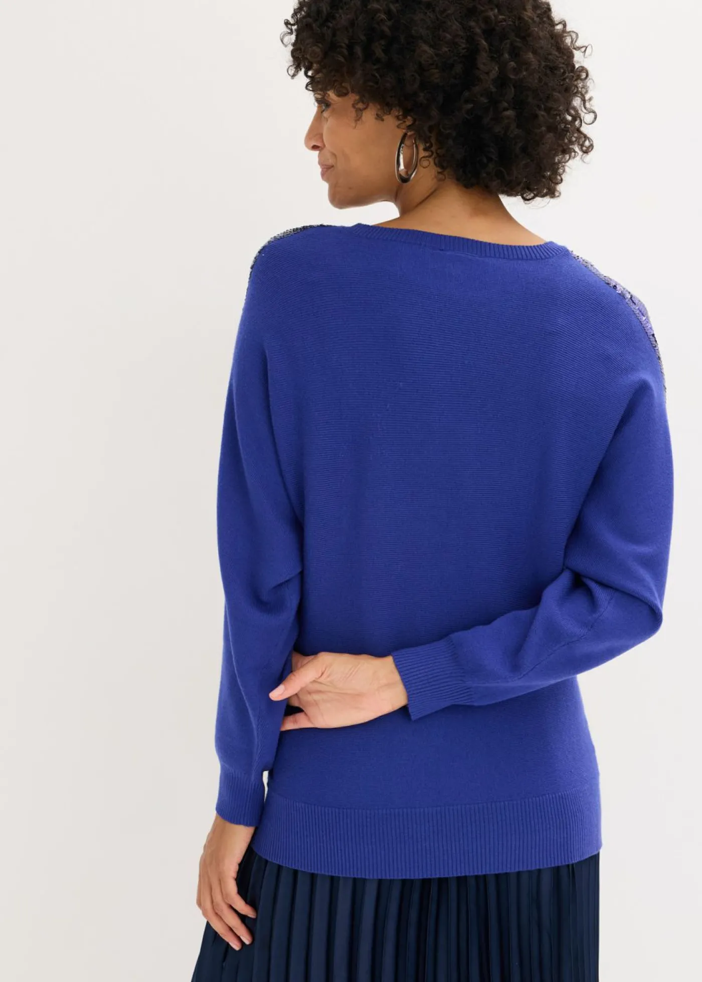bonprix bonprix Jersey de punto fino con lentejuelas Azul zafiro New