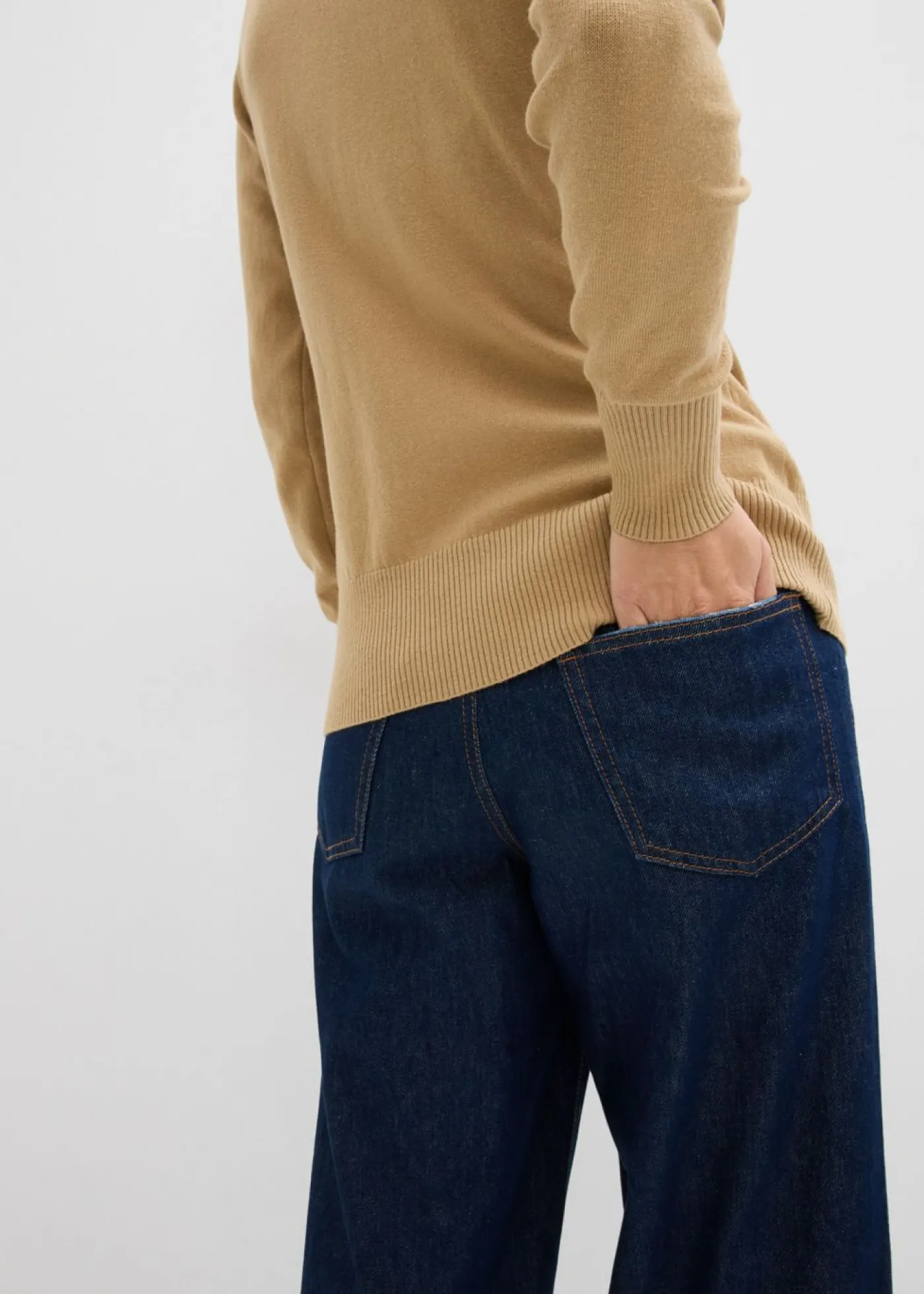 bonprix bonprix Jersey de punto fino con cuello alto Caqui claro Clearance