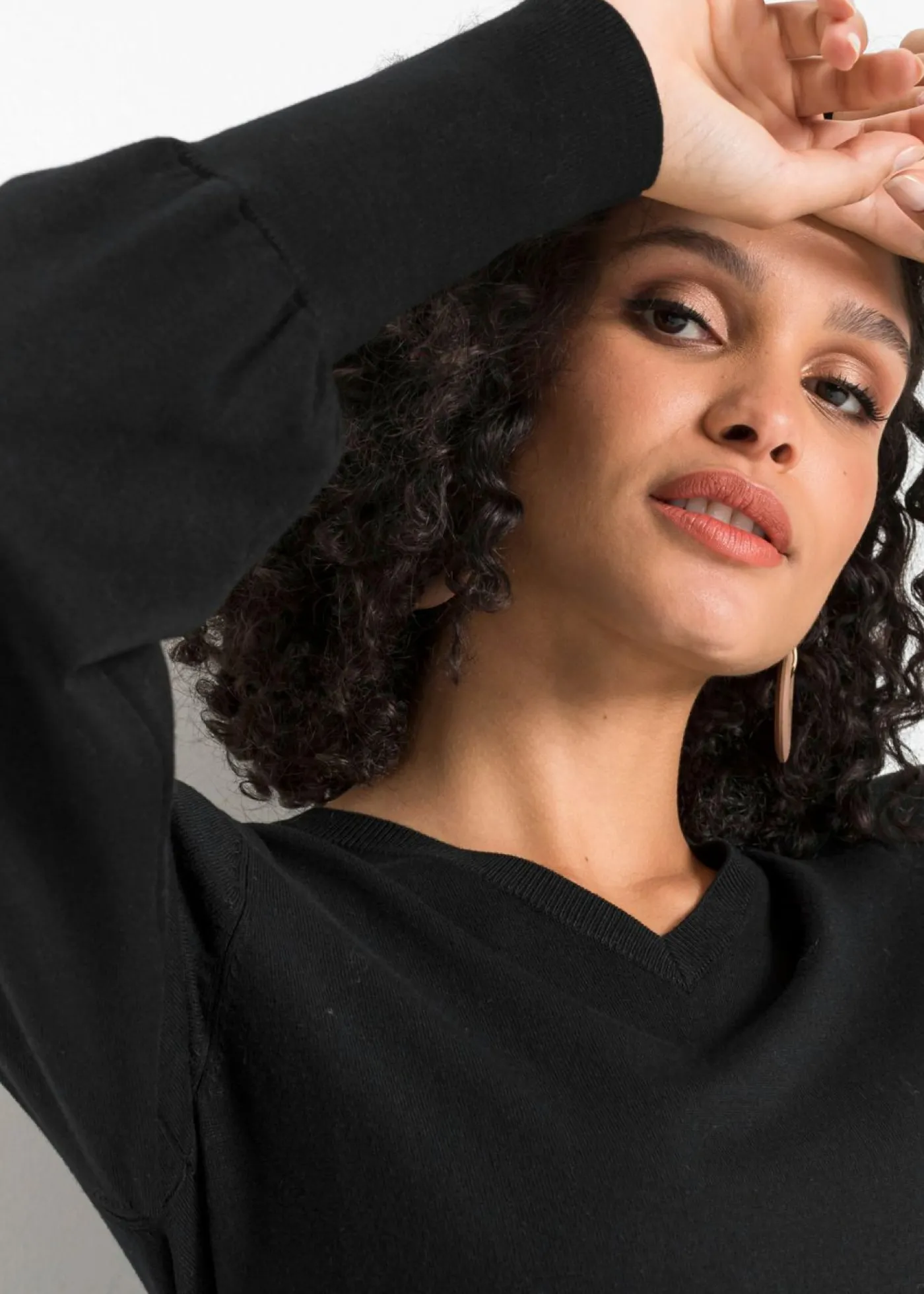 bonprix bonprix Jersey de punto fino con viscosa sostenible Negro Hot