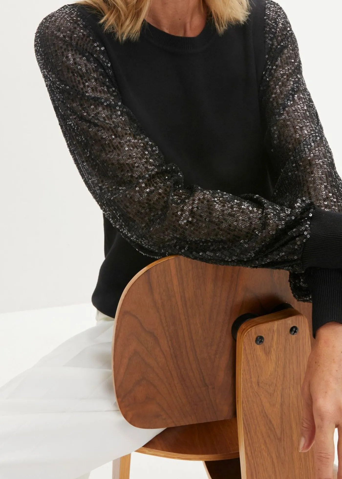 bonprix bonprix Jersey de punto fino de una suave mezcla de viscosa Negro