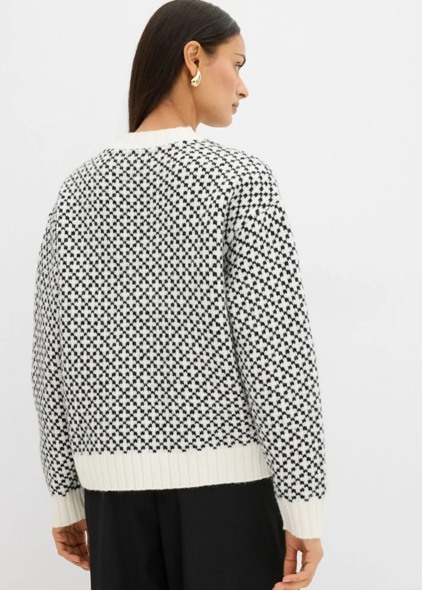 bonprix bonprix Jersey de punto grueso con mezcla de lana Negro-blanco lana Outlet