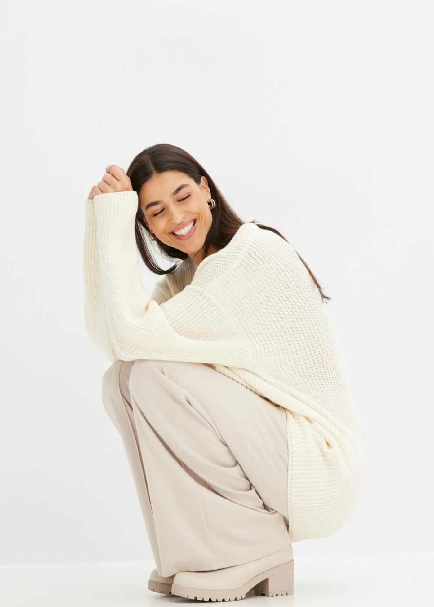 bonprix bonprix Jersey holgado de mezcla de lana Blanco-crema Outlet