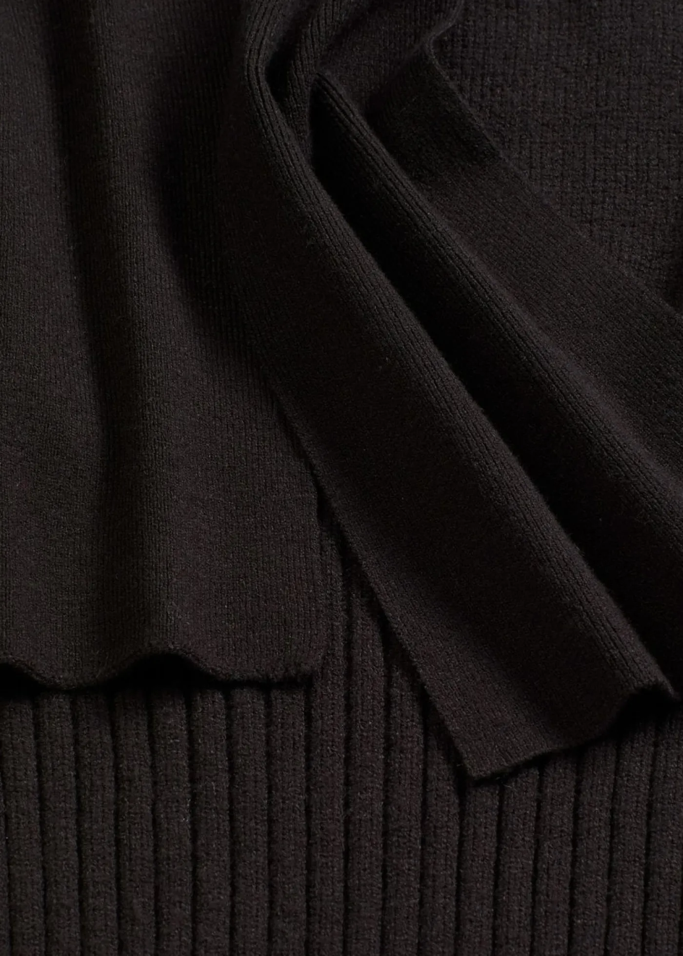 bonprix bonprix Jersey holgado de mezcla de viscosa suave Negro Clearance